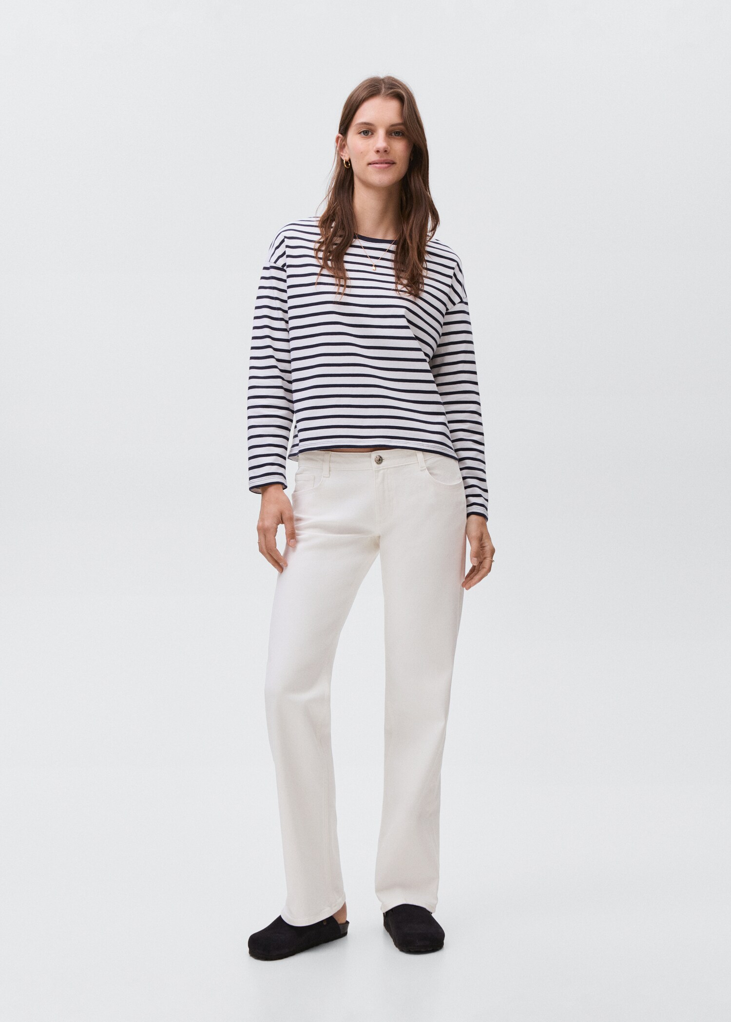 Low-waist studded jeans - General plane