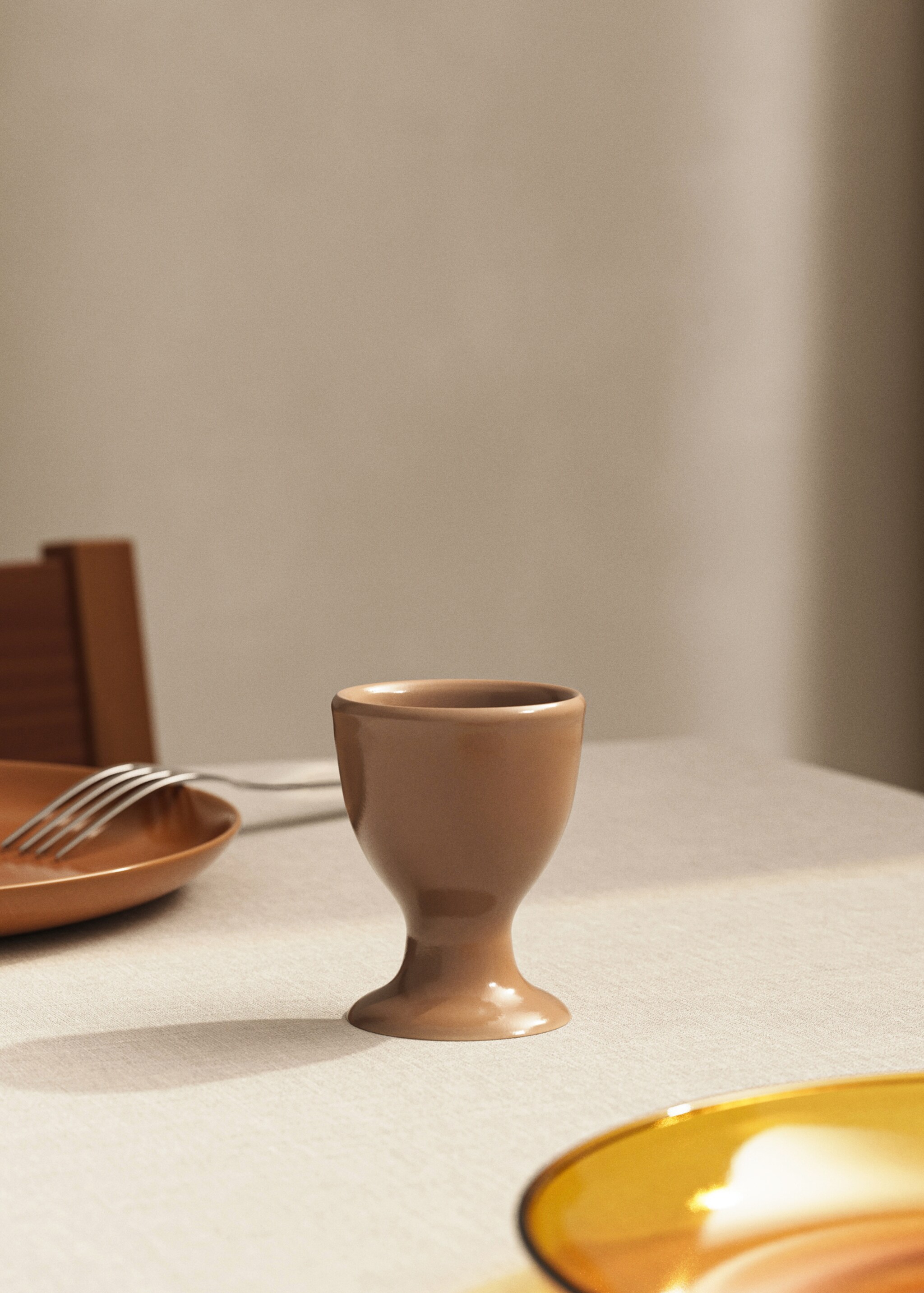 Stoneware egg cup - General plane, Brown. Ref: 17082034-00.