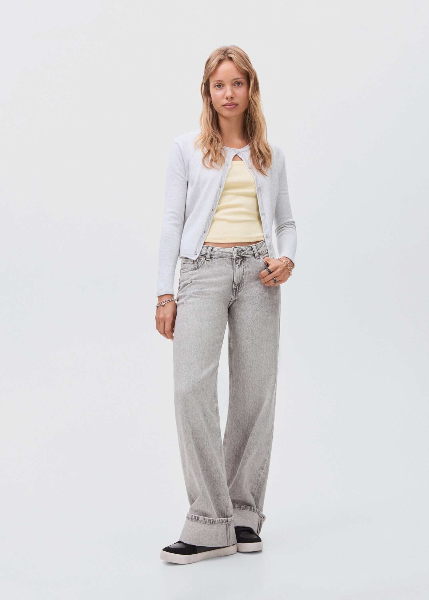 Jeans wideleg bajo vuelto - Plano general