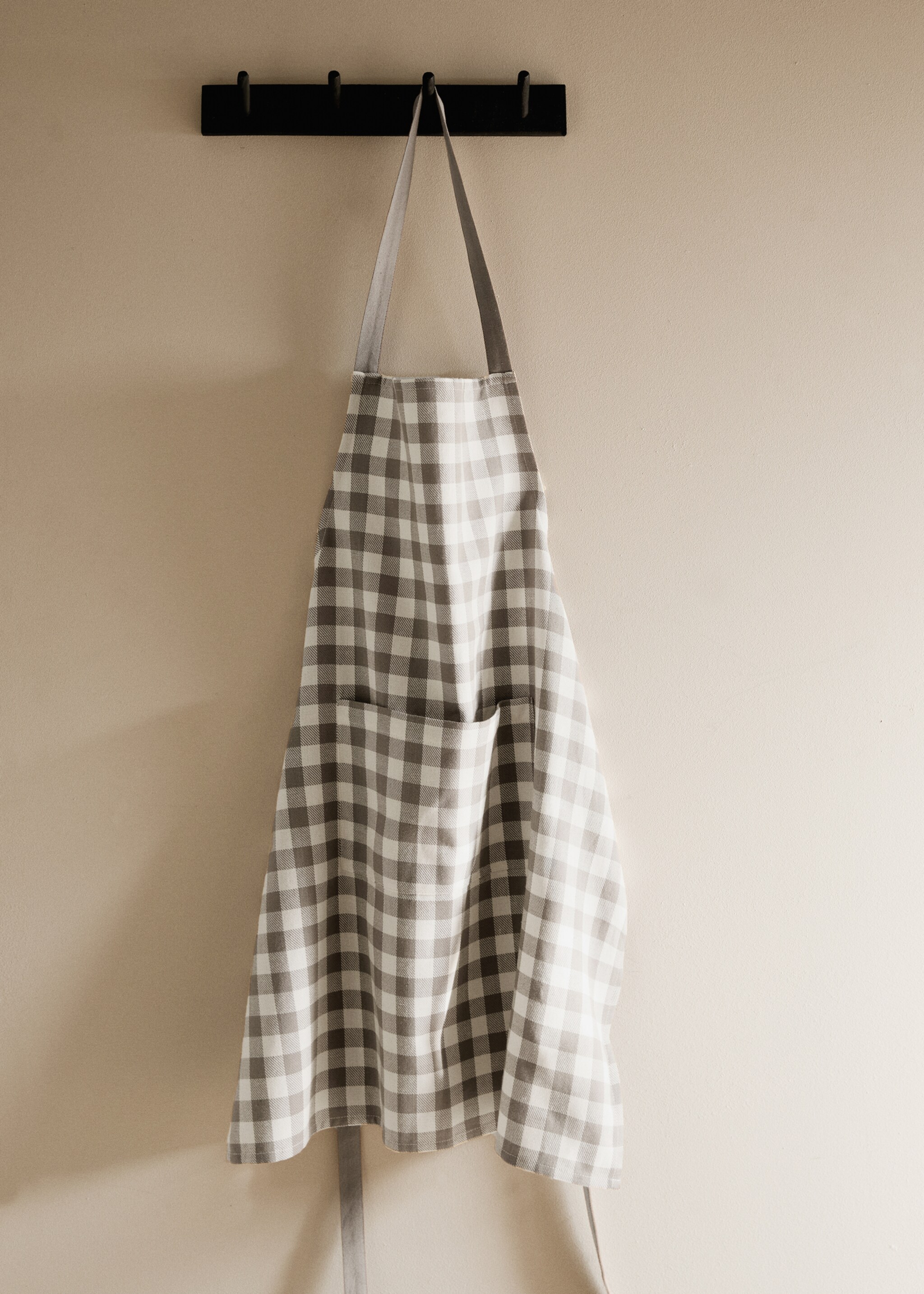 Gingham check cotton apron - General plane, Light/Pastel Brown. Ref: 17083328-00.