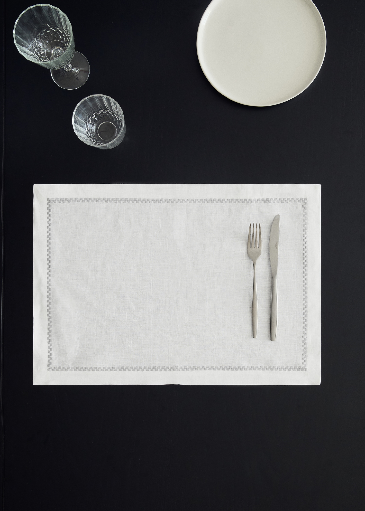 100% linen placeholder with embroidered detail - General plane