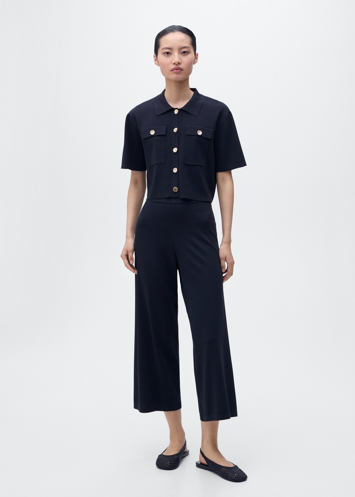 Short-sleeved knitted jacket - General plane