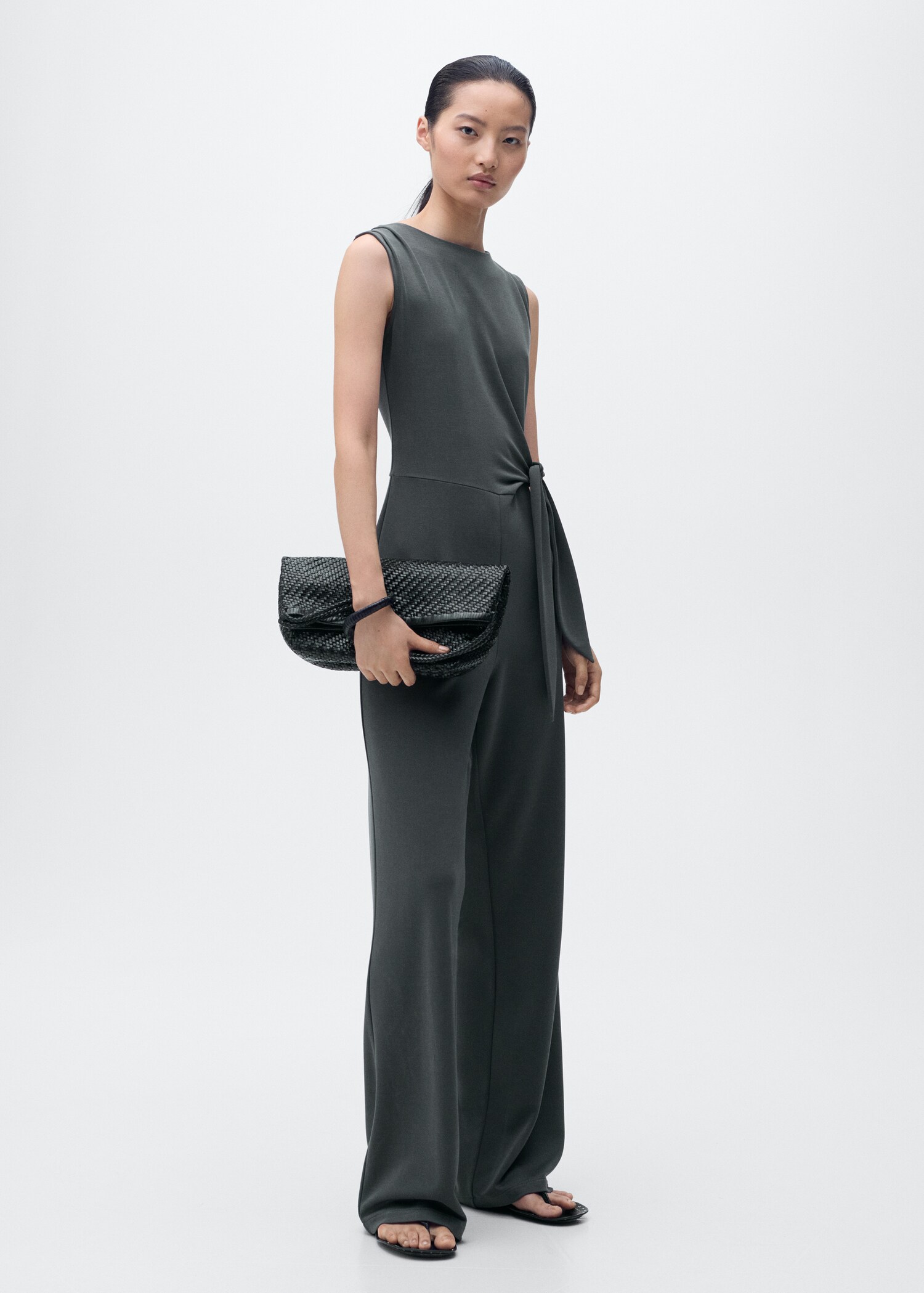 Long knot jumpsuit - General plane