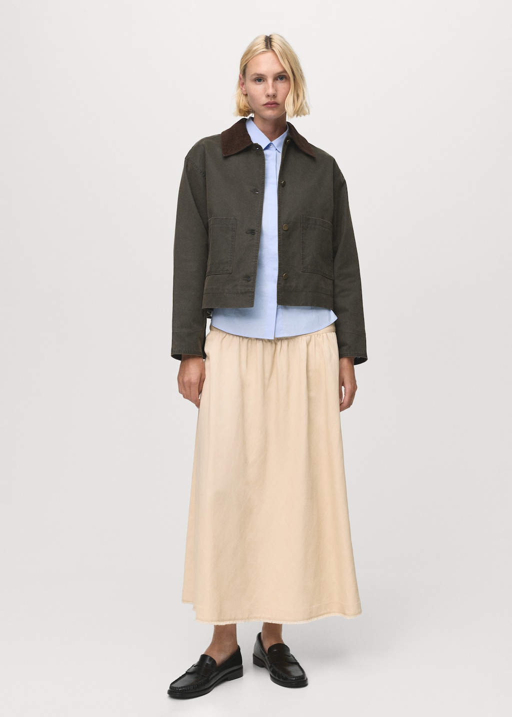 Denim barn jacket with corduroy collar