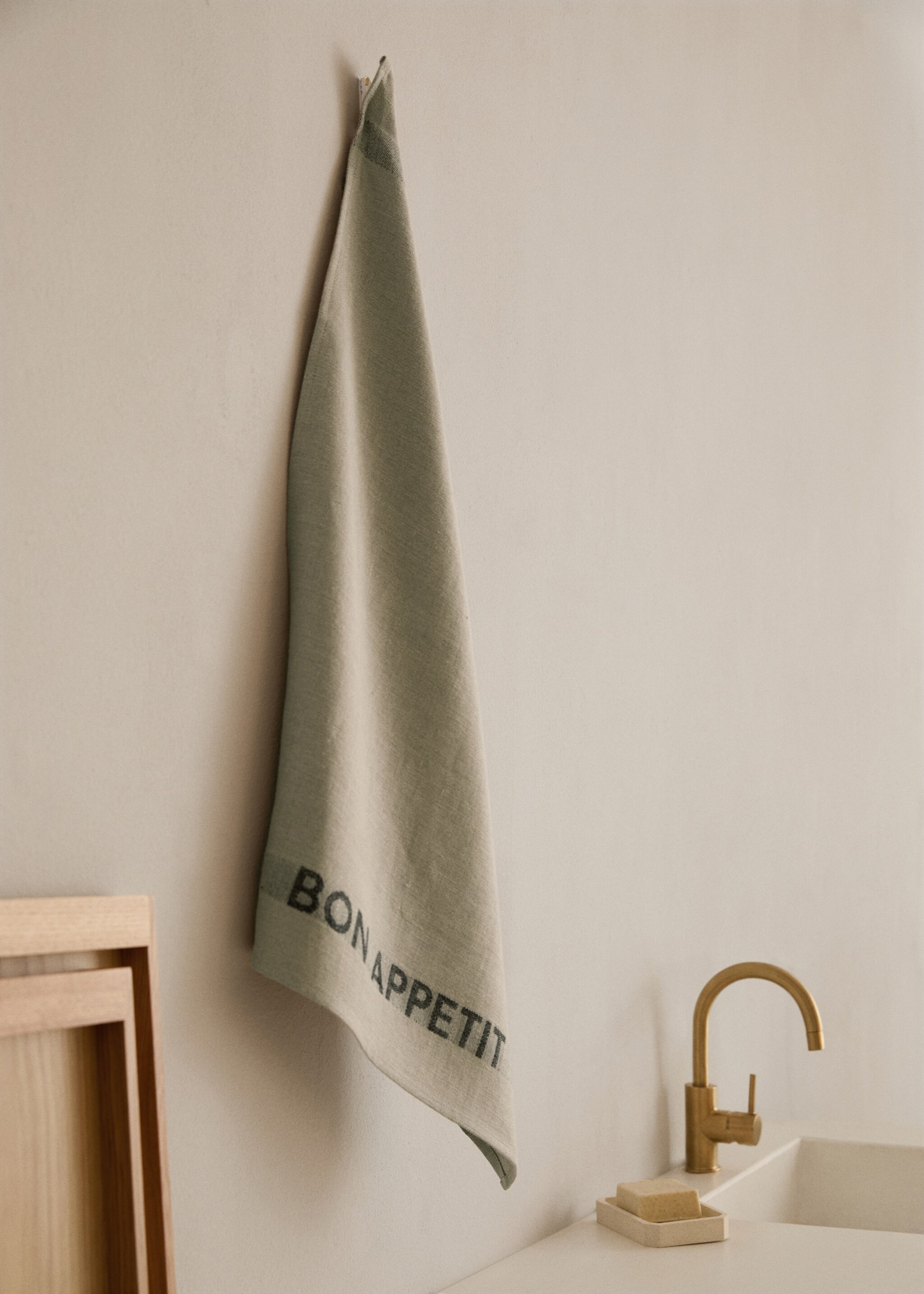 Linen tea towel with embroidered details - General plane, Light/Pastel Brown. Ref: 17084127-00.