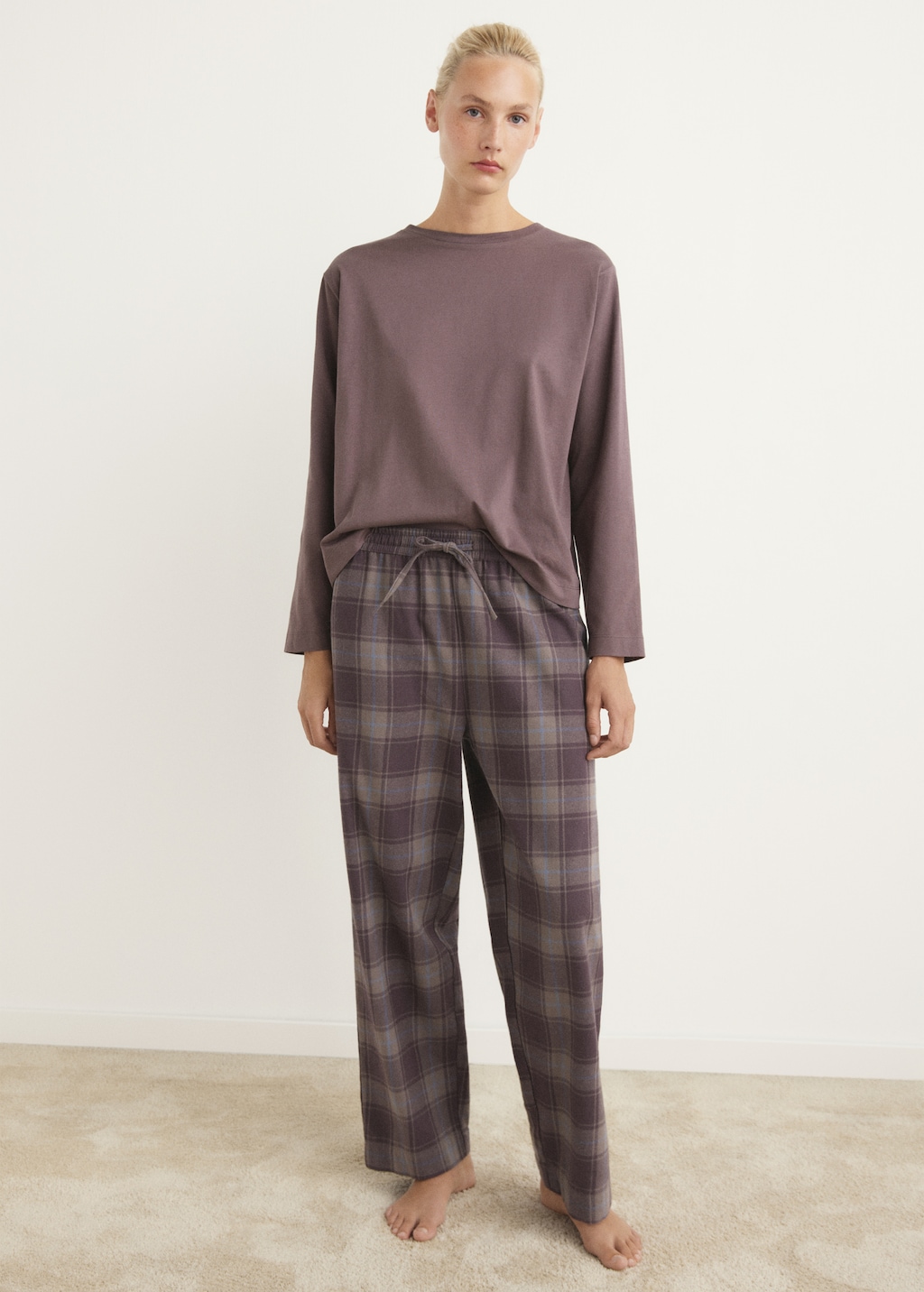 Two-piece flannel check pajamas