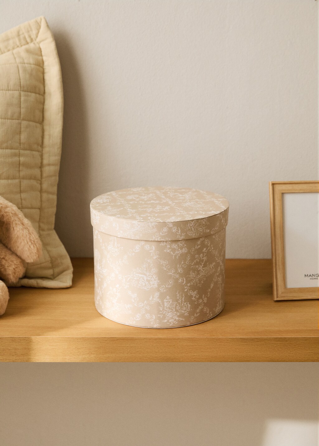 children’s box with print