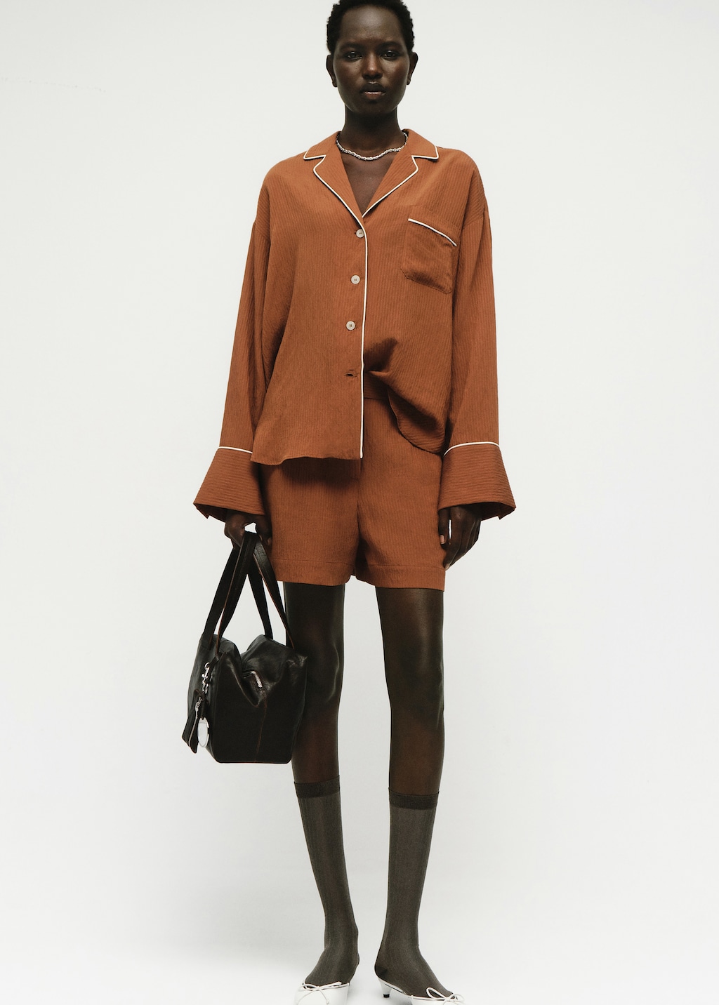 Textured shirt with contrasting trim