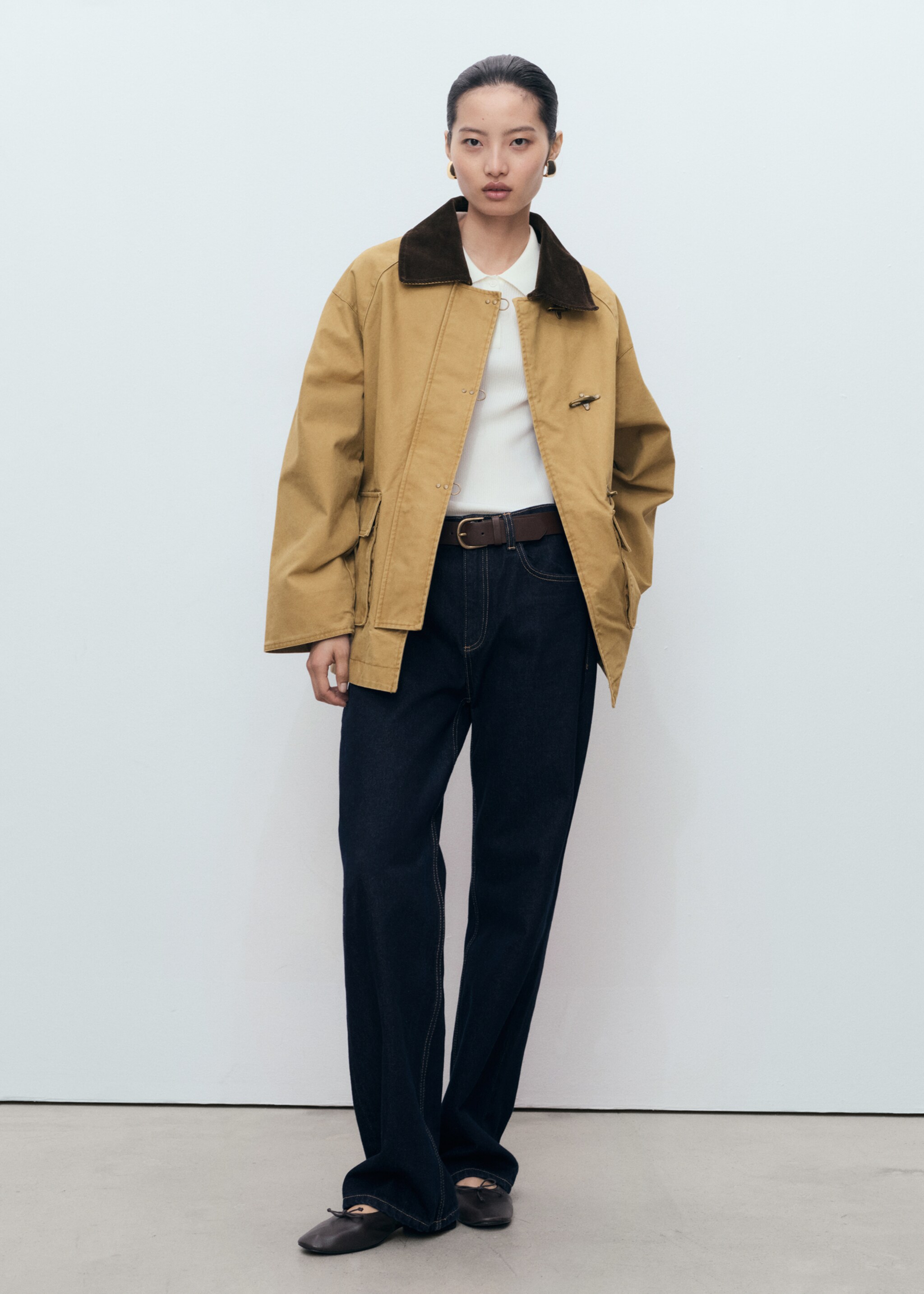 Cotton parka with contrasting collar - General plane