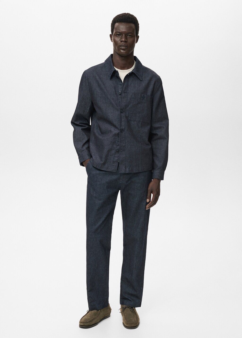 Dark wash straight fit jeans