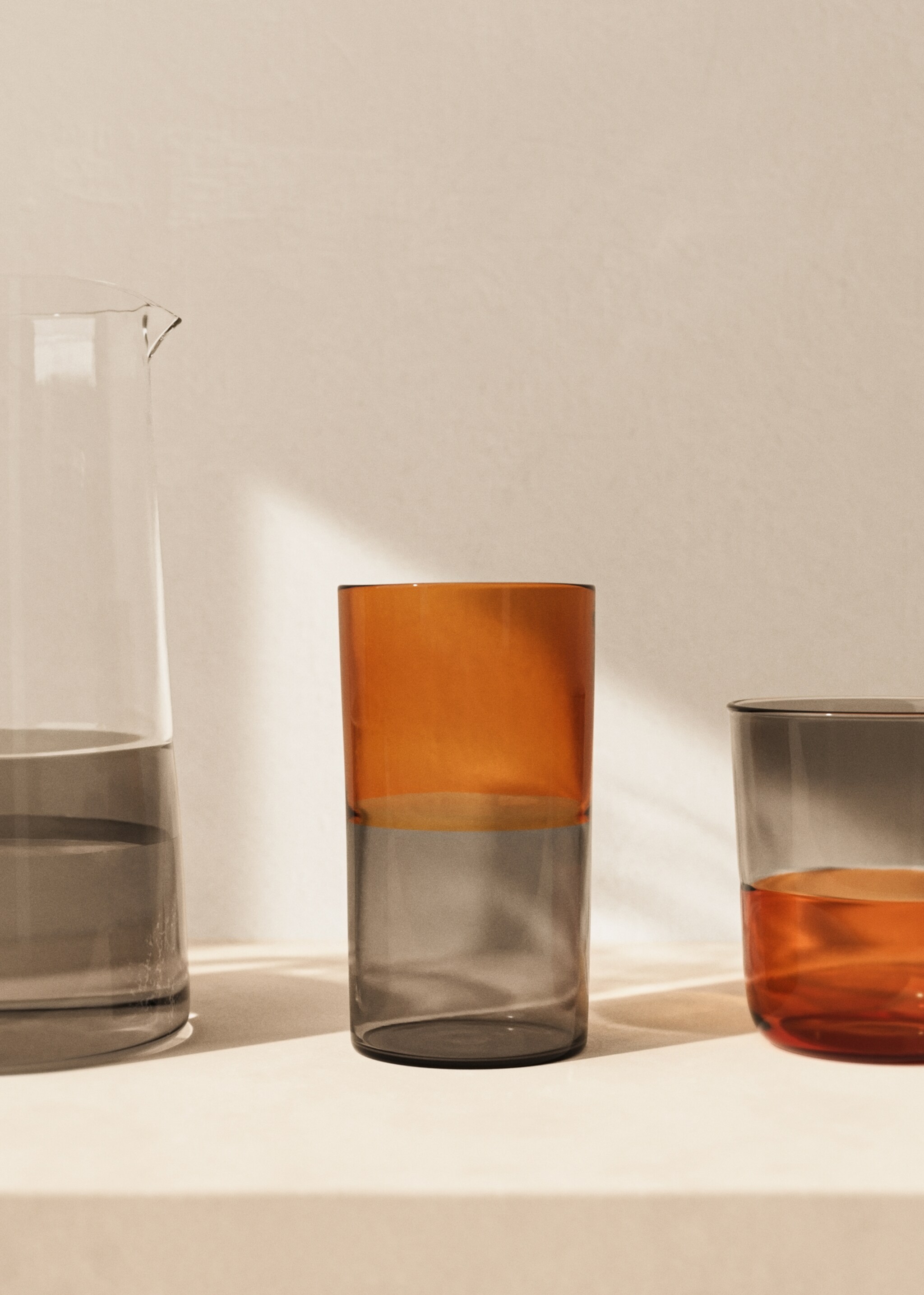 Coloured borosilicate glass - General plane, Curry. Ref: 17085805-00.