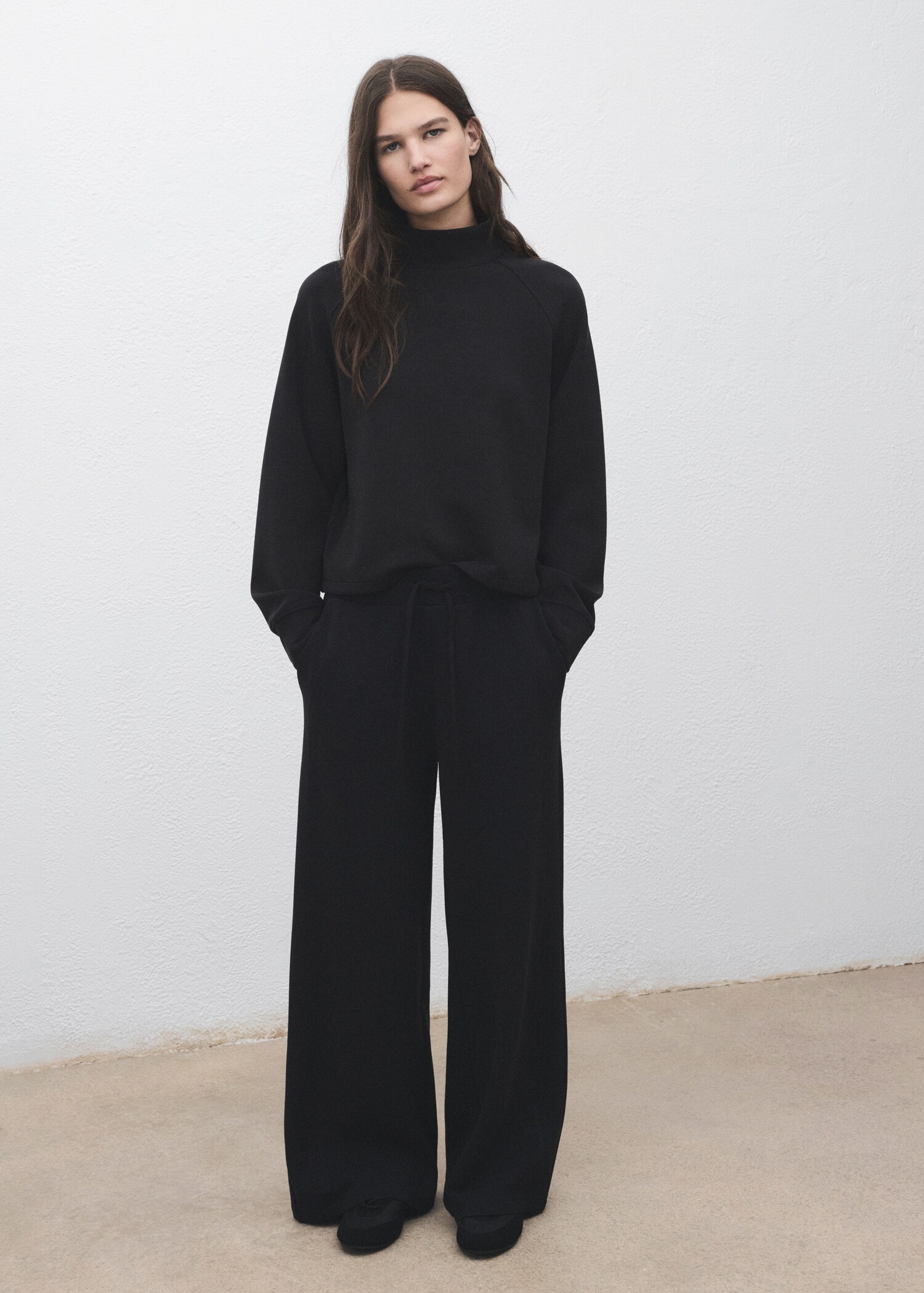 Drawstring jogger trousers - General plane