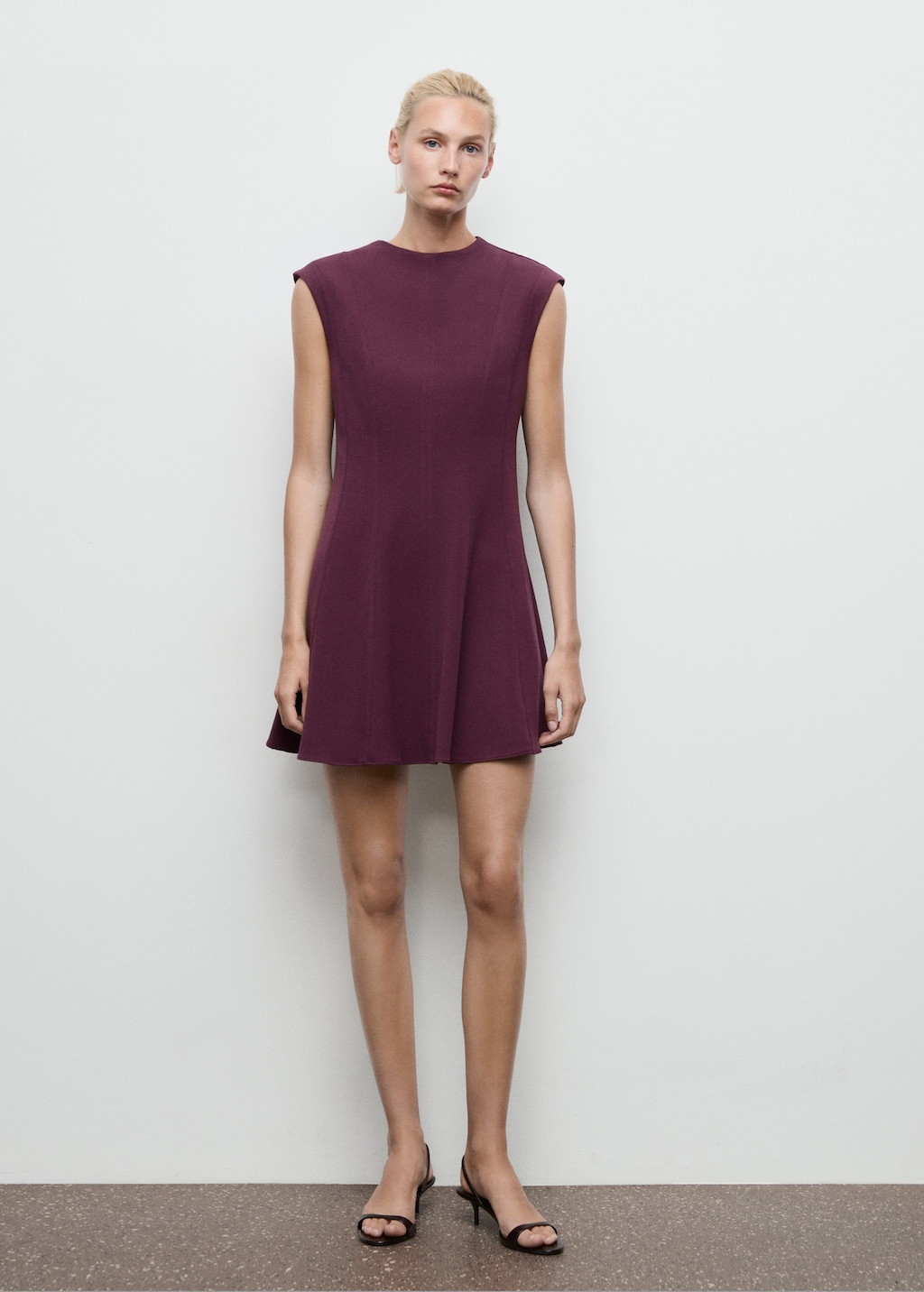 A-line dress with seams