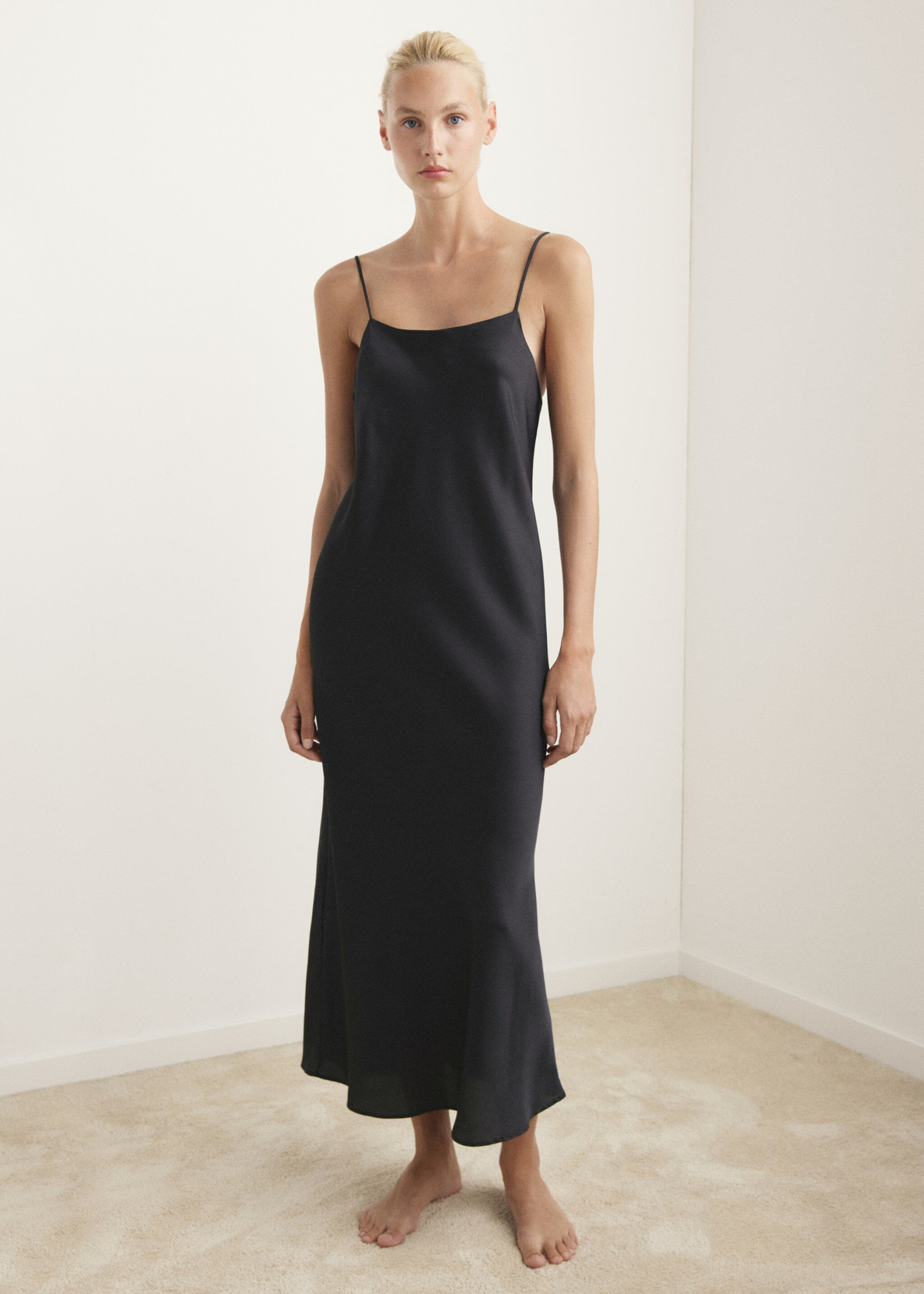 Satin midi-nightdress - General plane, Charcoal. Ref: 17087127-00.