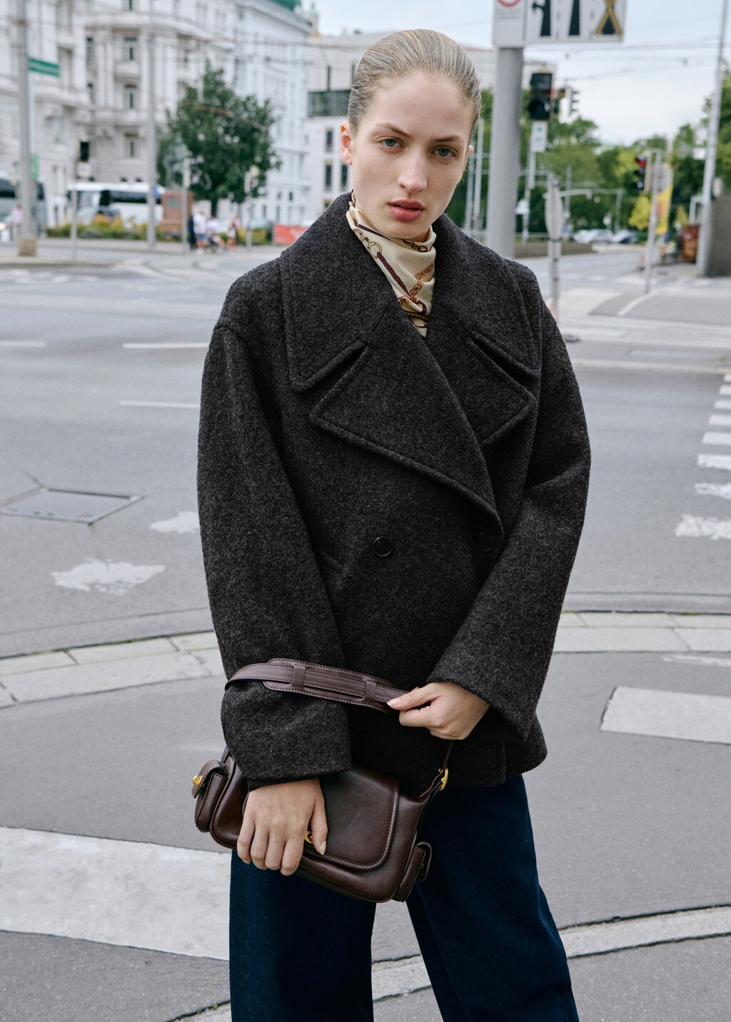 Sac porté épaule poches - Femme | MANGO France métropolitaine