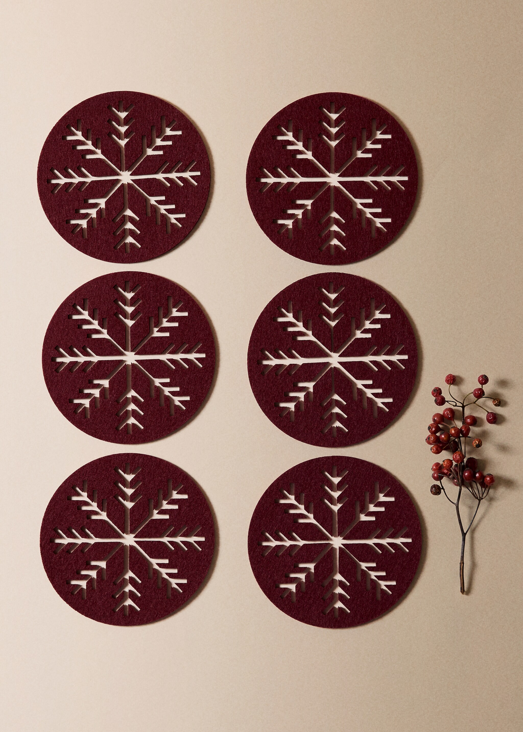 Snowflake felt coasters 6 PCS - General plane, Red. Ref: 17087781-00.
