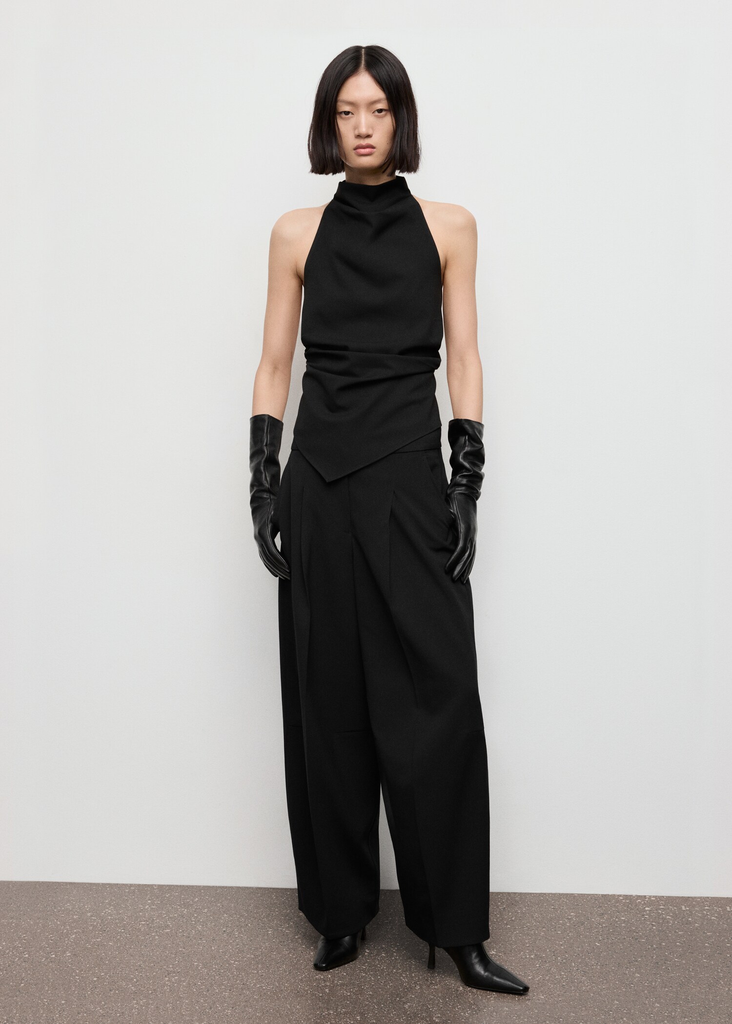 Halter top with open back - Plan général