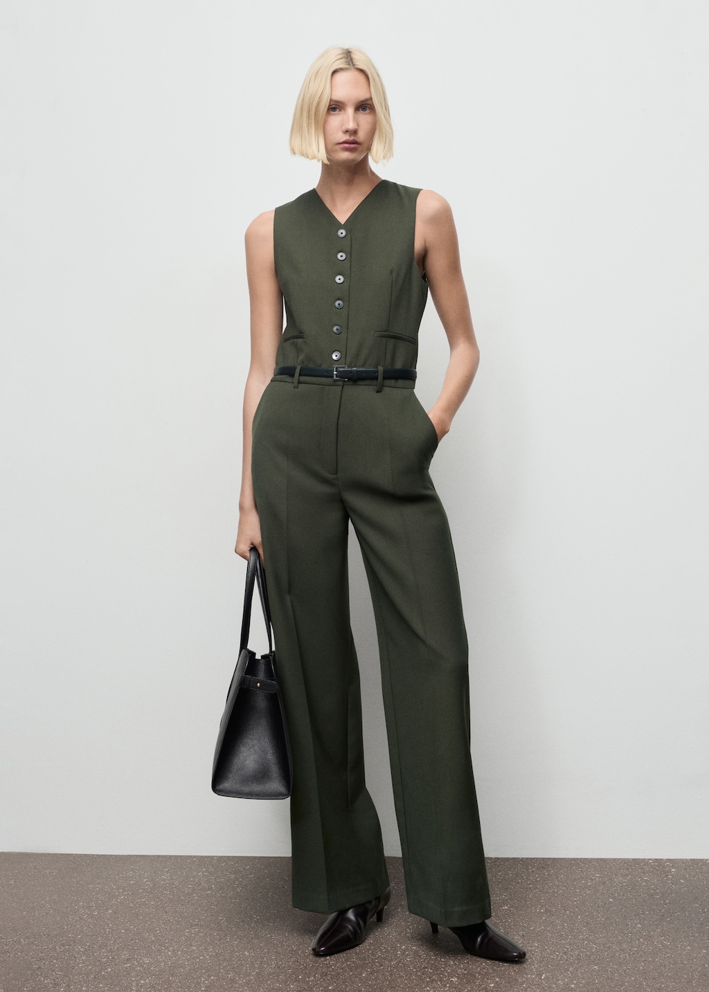 Suit-style jumpsuit with suit
