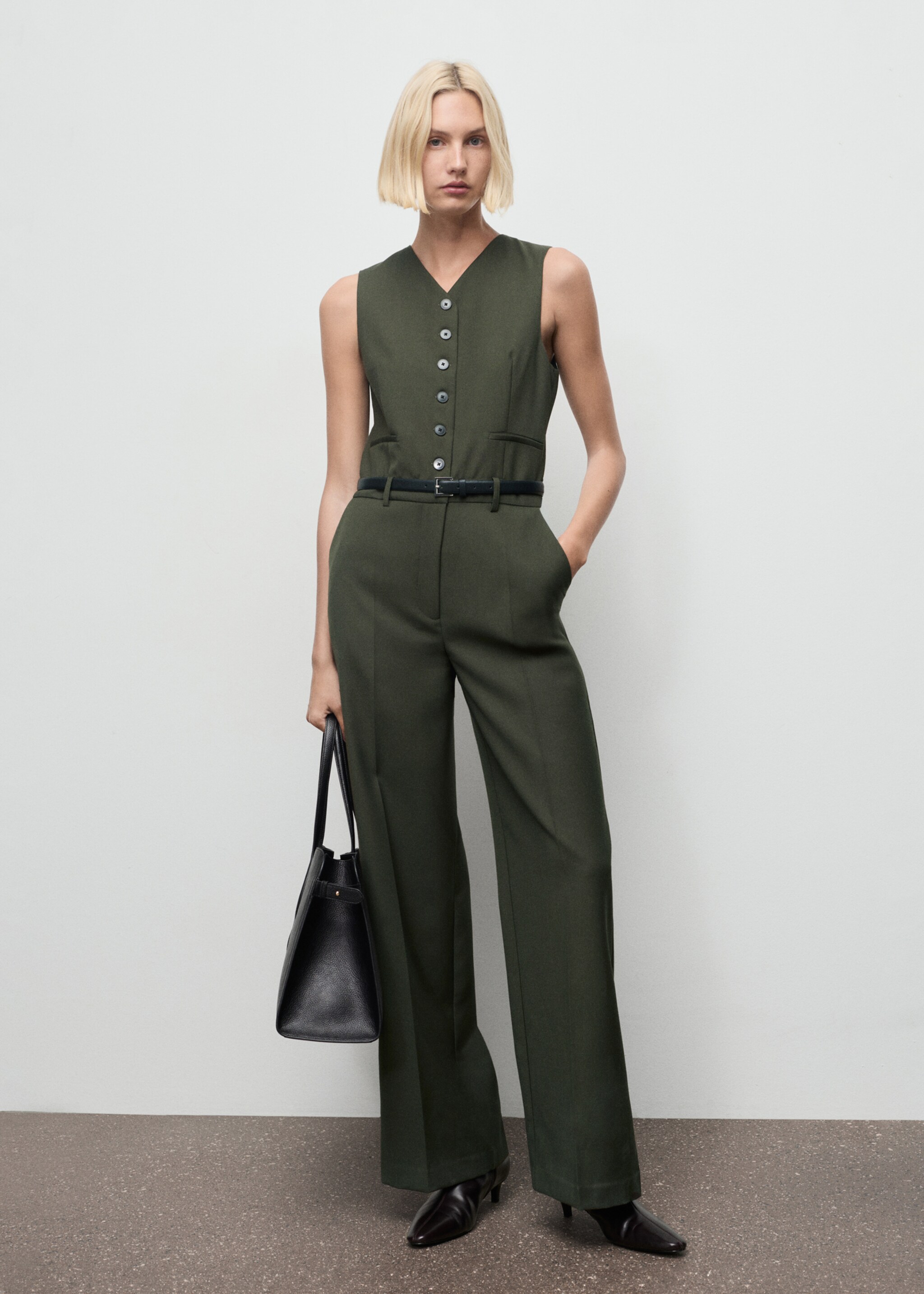 Suit-style jumpsuit with suit - General plane, Khaki. Ref: 17087809-00.