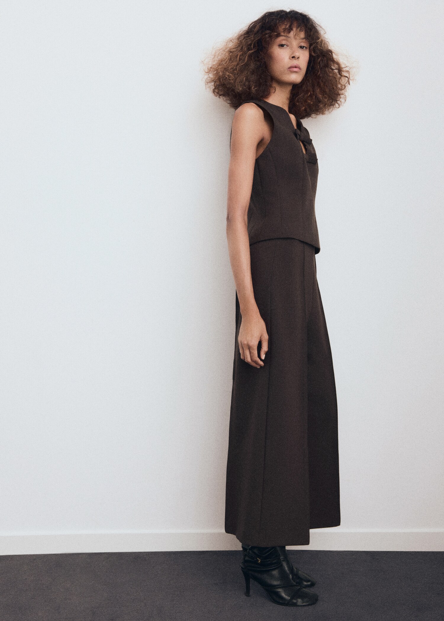 Cropped culotte trousers - General plane