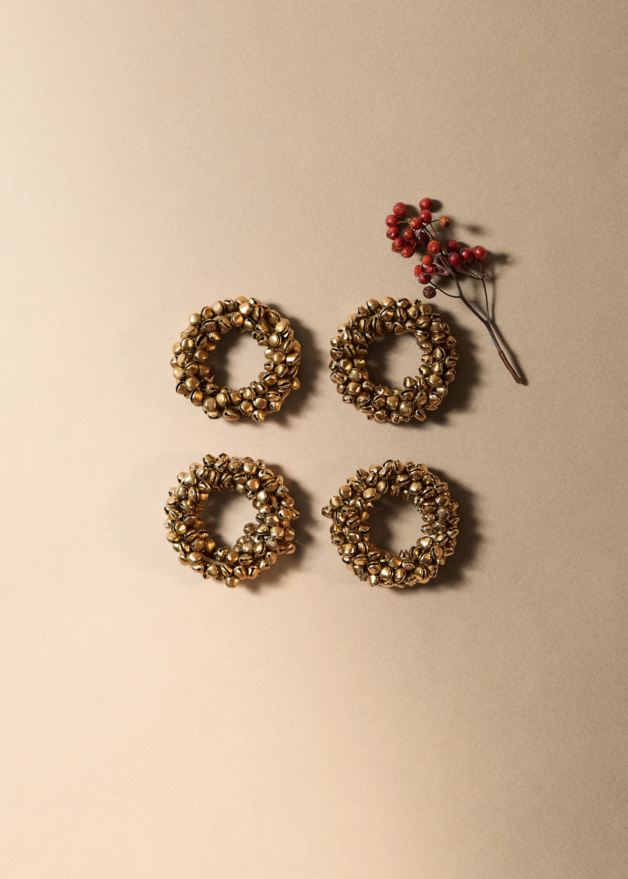 Napkin holder with bell embellishments - General plane, Gold. Ref: 17087905-00.