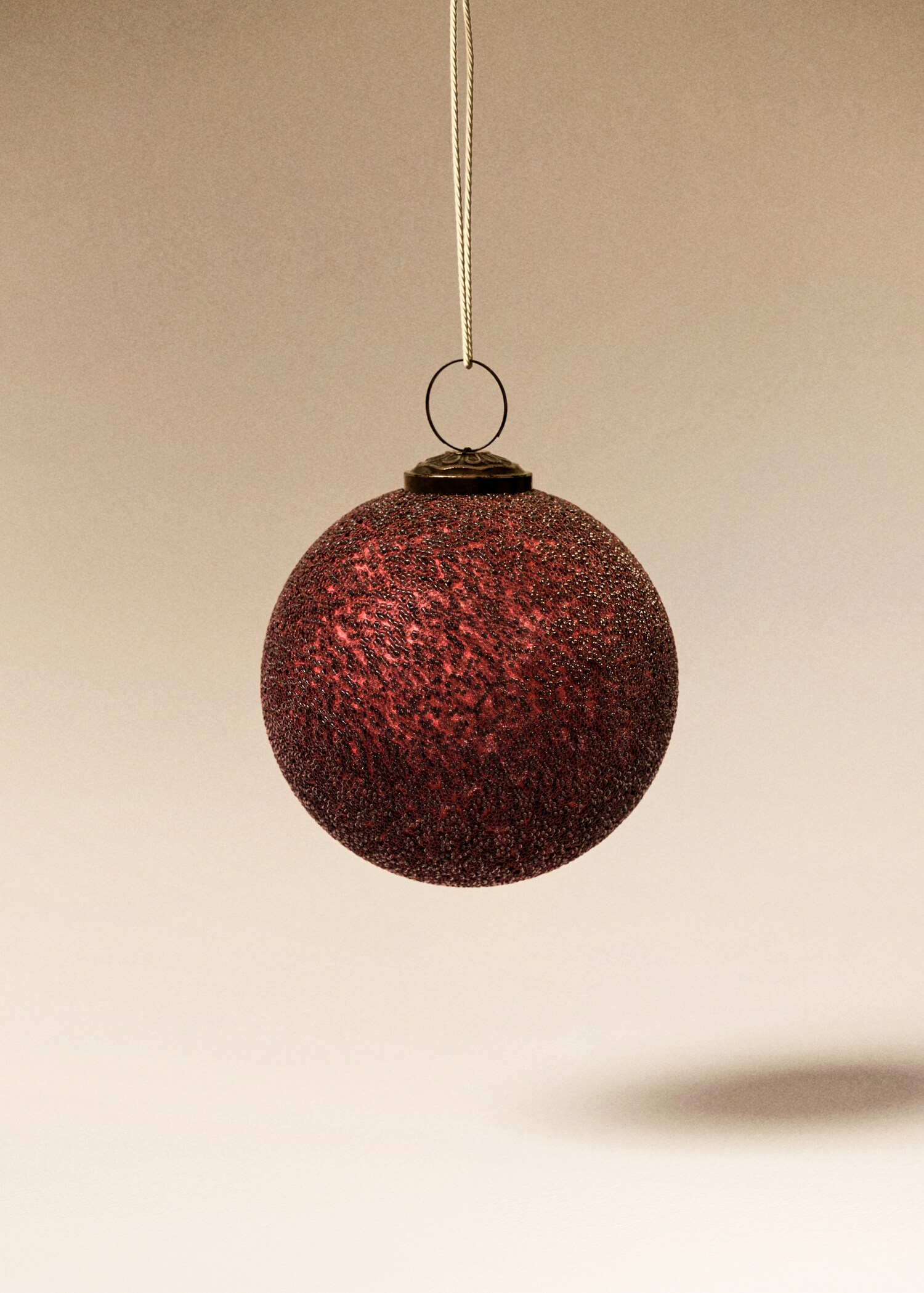 Glitter tree ornaments - General plane