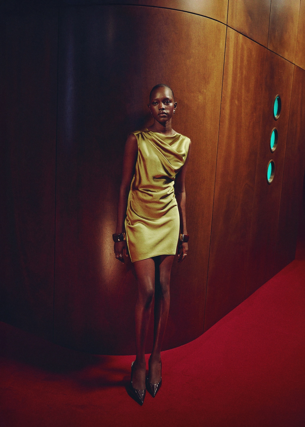 Open-back satin-effect dress