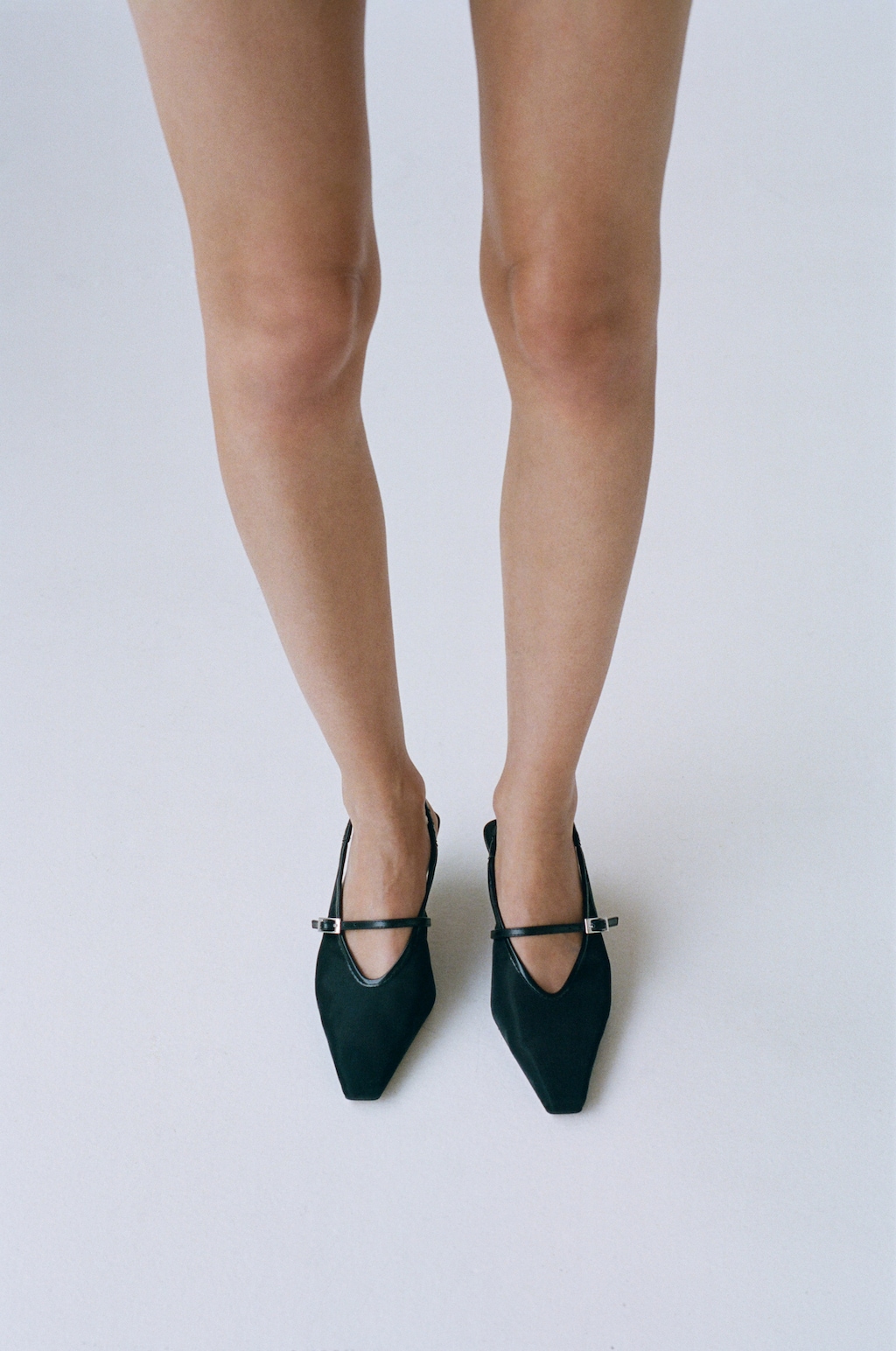 Mesh buckle stiletto-heeled shoes