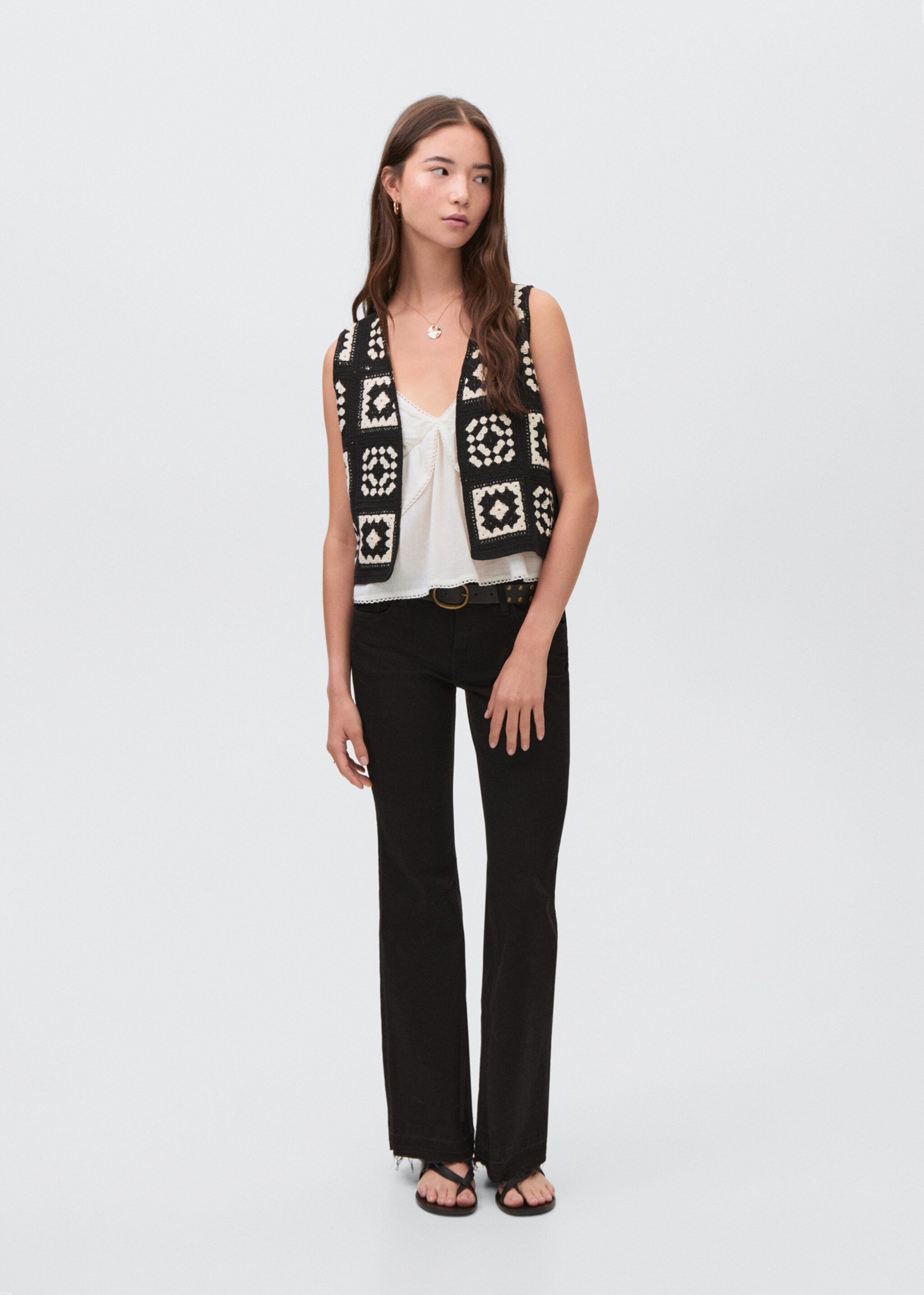 Crochet knitted waistcoat - General plane