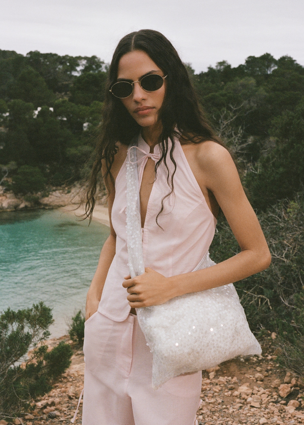 Sequinned shoulder bag