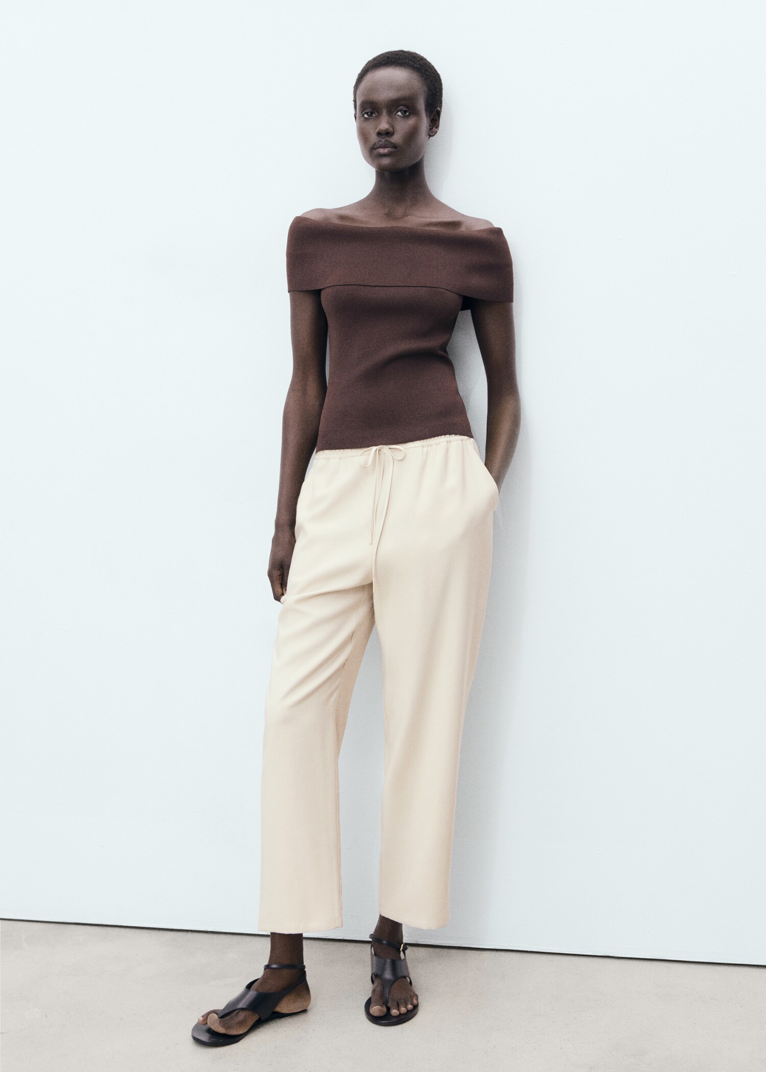 Drawstring flowy trousers - General plane