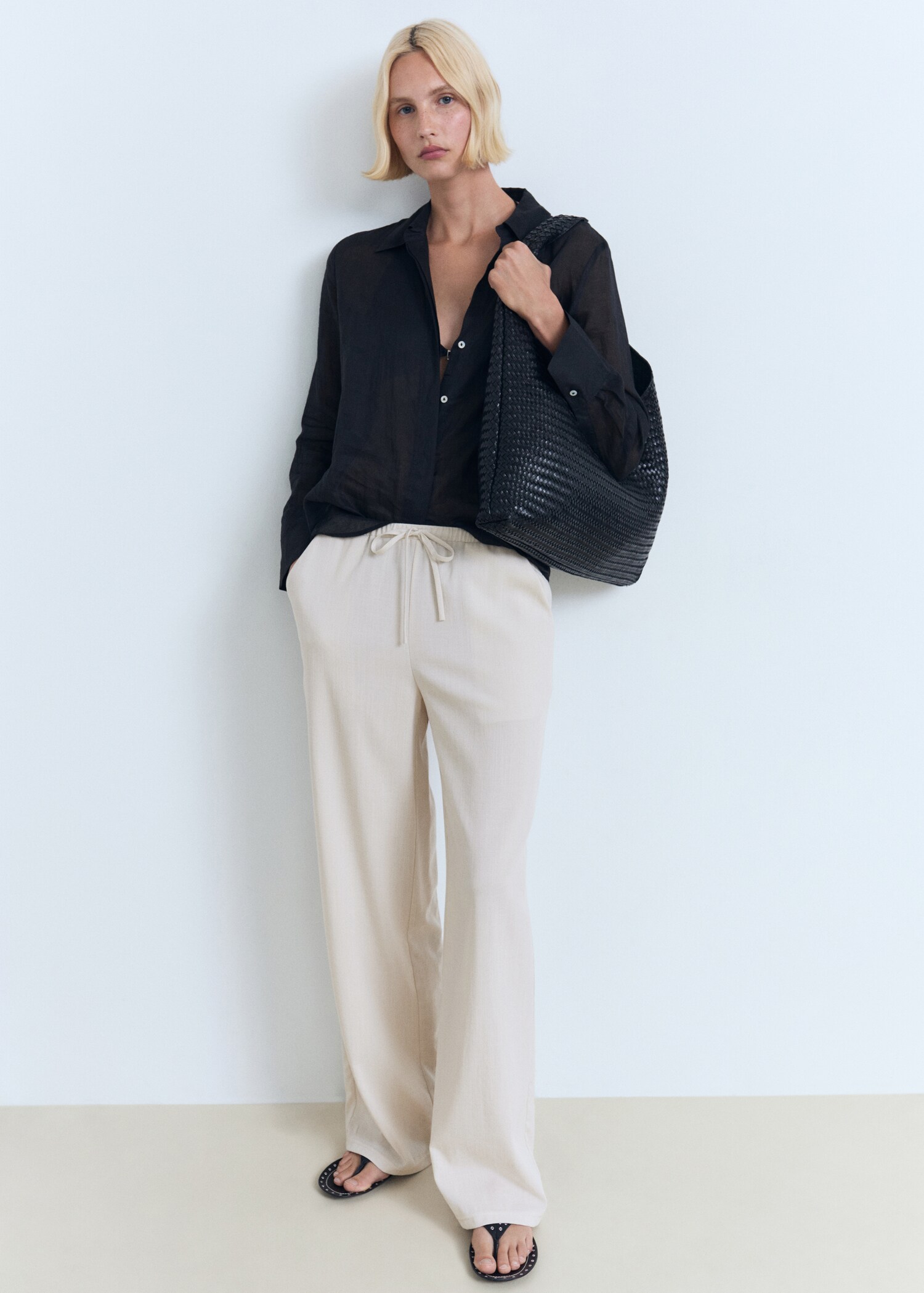 Drawstring straight trousers - General plane