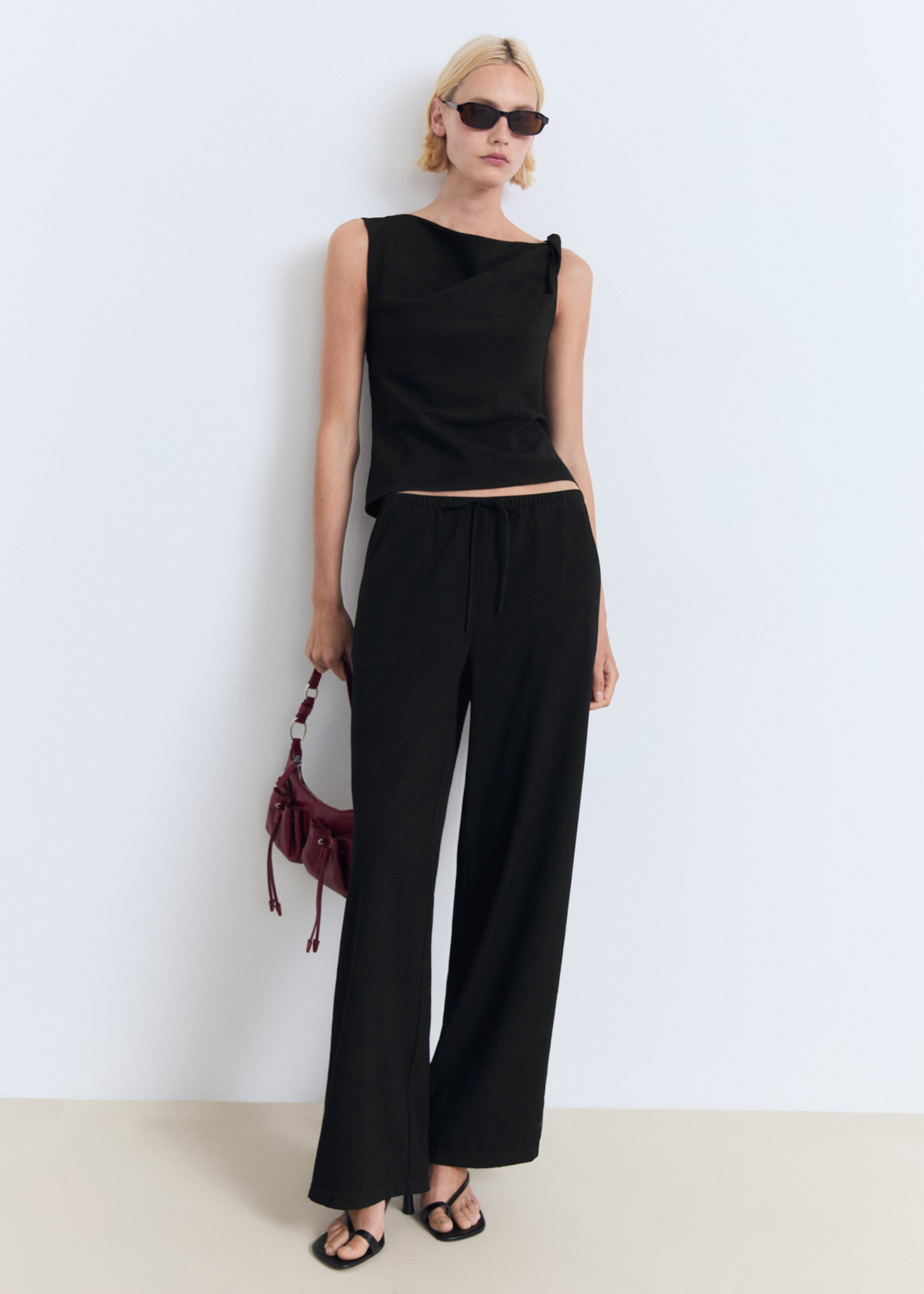 Drawstring straight trousers - General plane