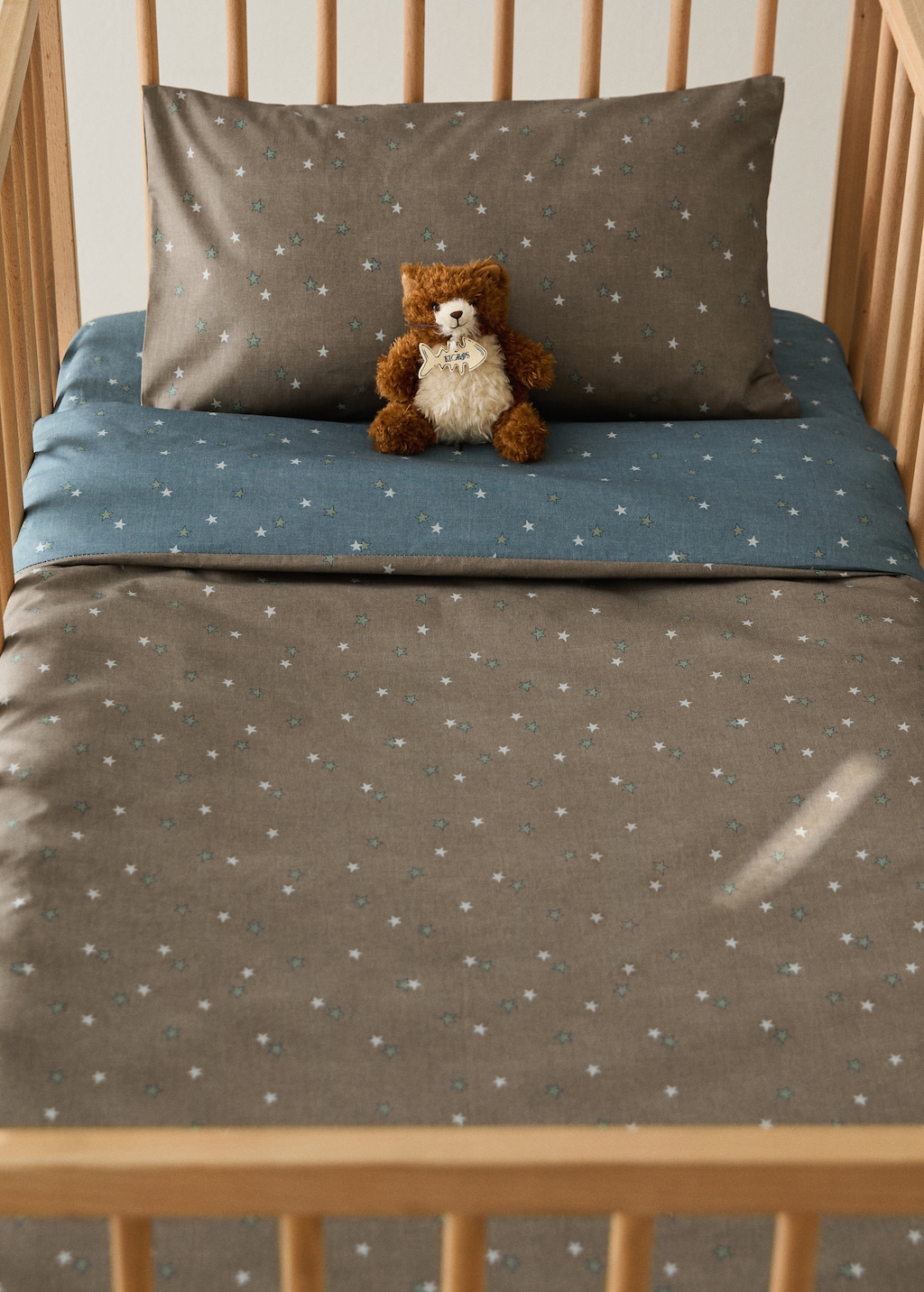 Reversible cotton percale cotton duvet cover with stars for crib