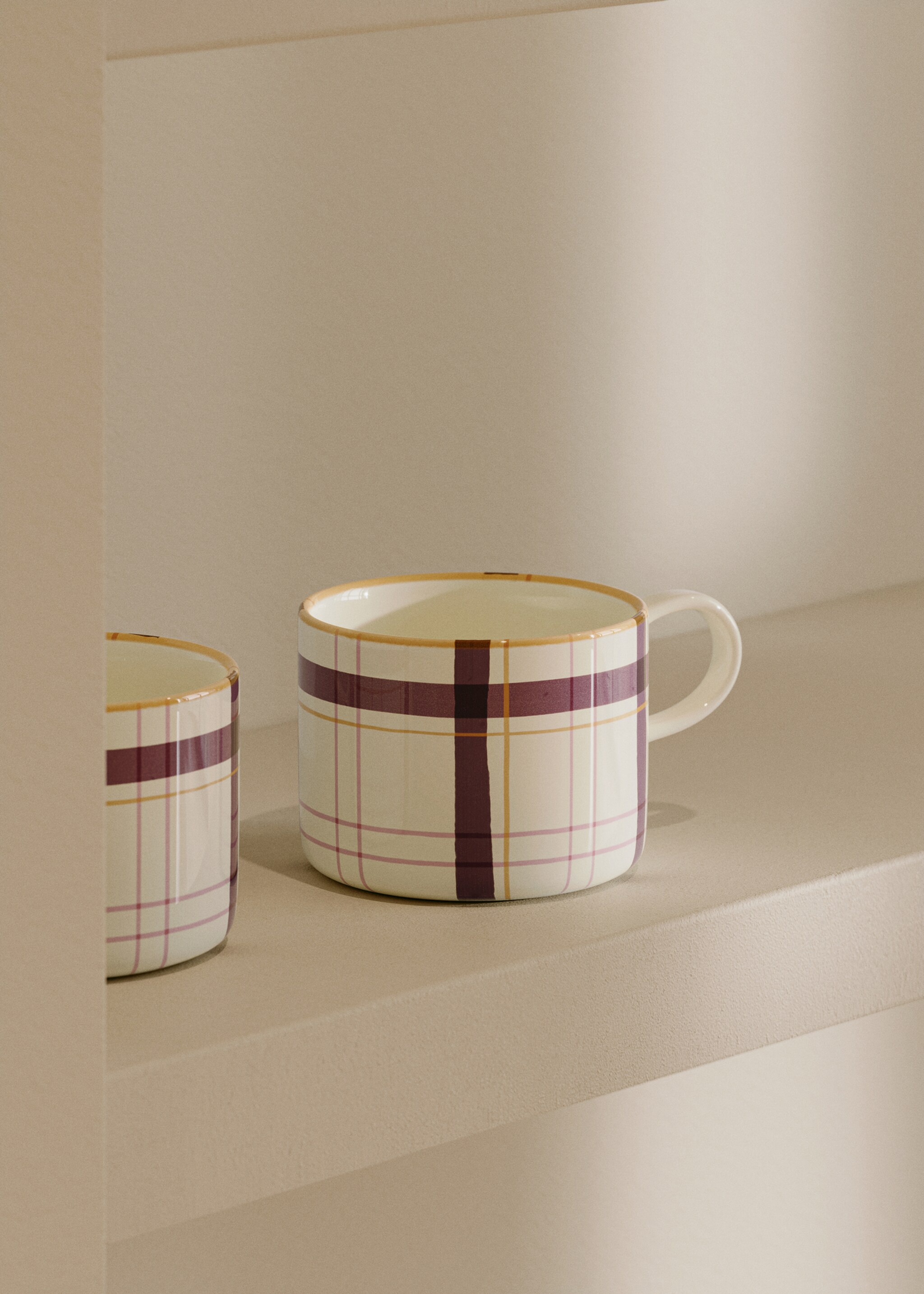 Hand-painted stoneware mug - General plane, Night Blue. Ref: 17092032-00.