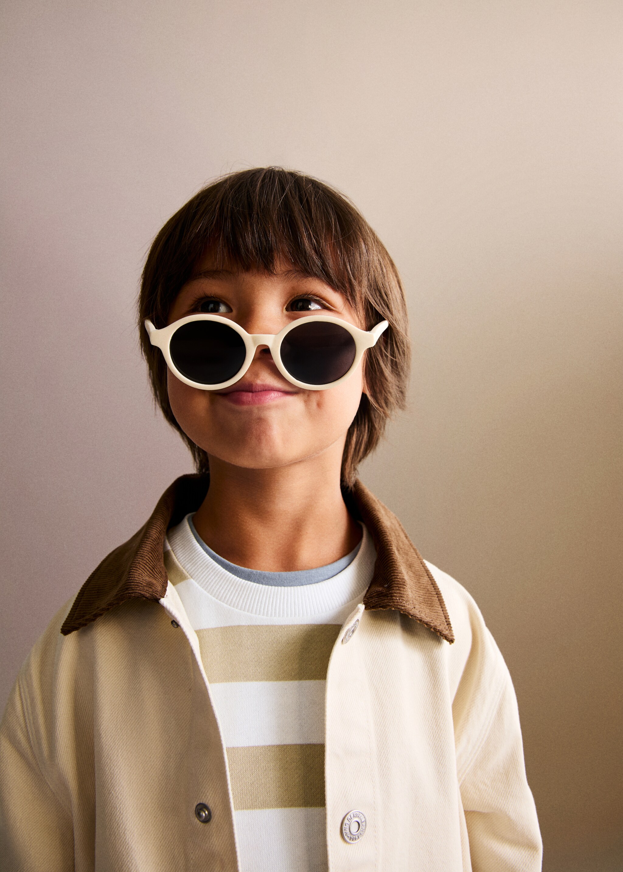 Round-framed sunglasses - General plane, Pastel Yellow. Ref: 17092546-00.