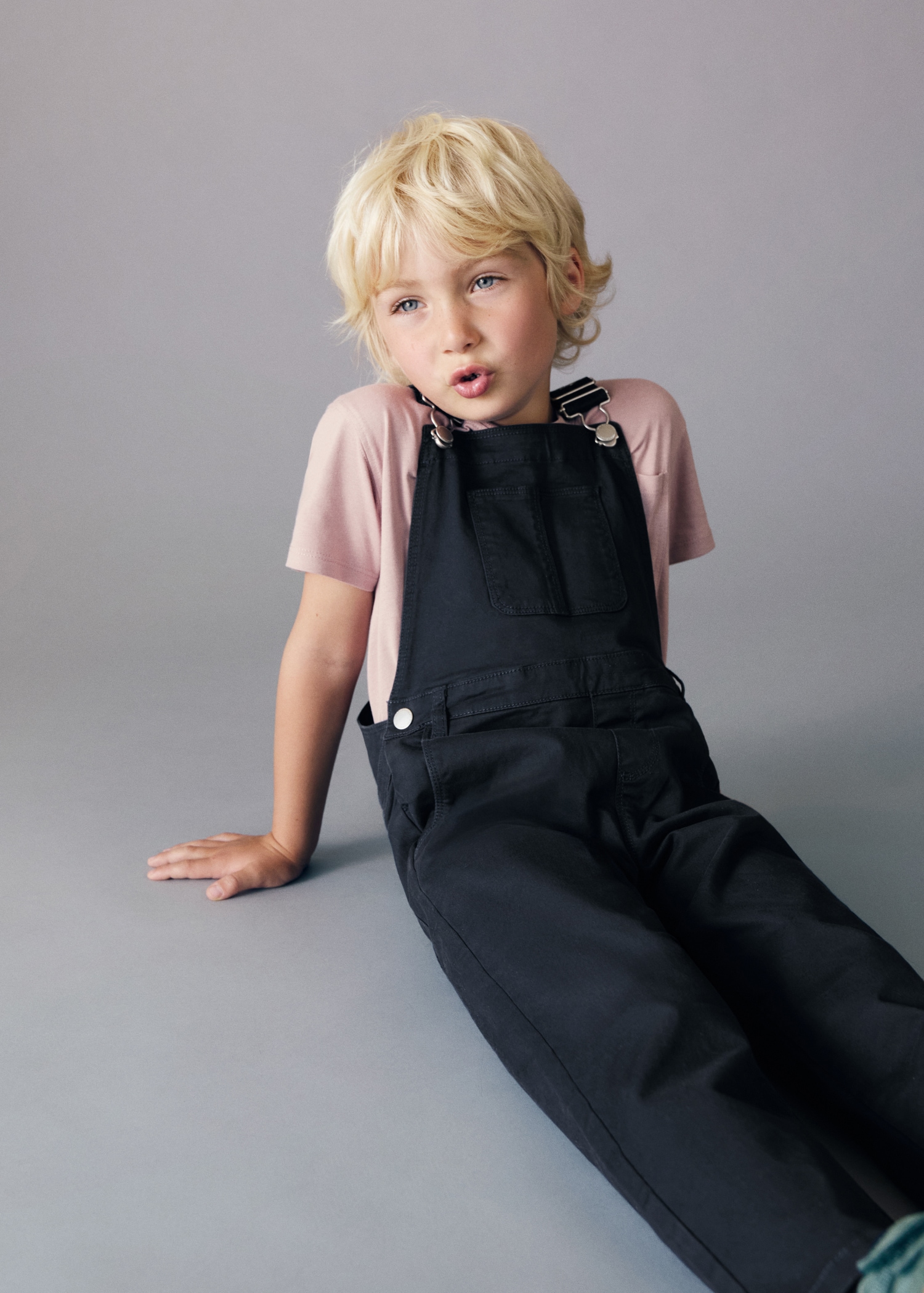 Straight denim dungarees - General plane