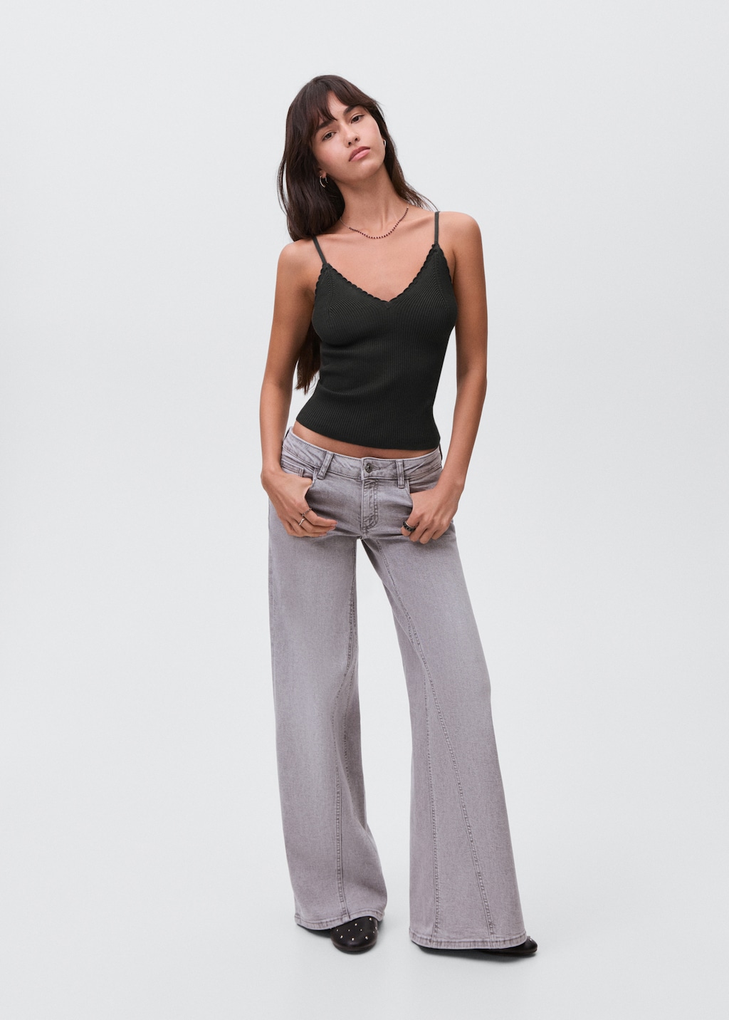 Knitted top with waves