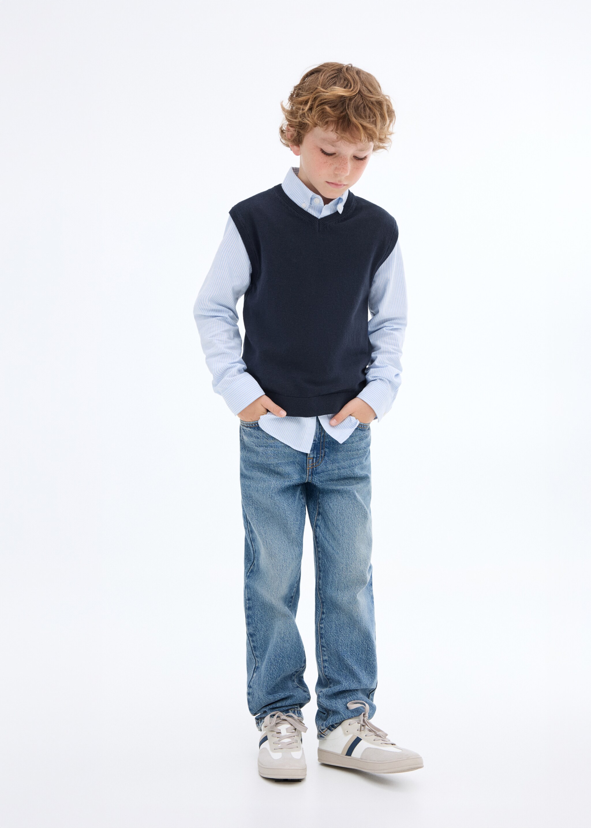 V-neck knitted vest - General plane, Navy. Ref: 17093791-00.