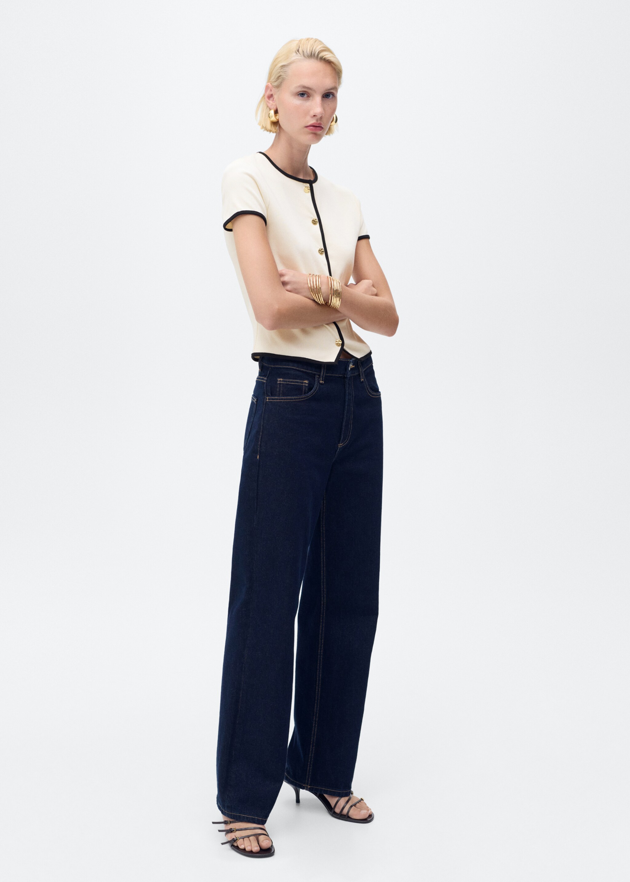 Cotton t-shirt with contrasting trim - General plane