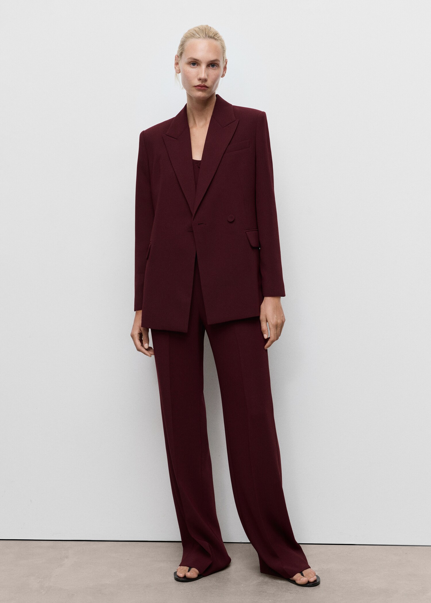 Double-breasted suit jacket - General plane