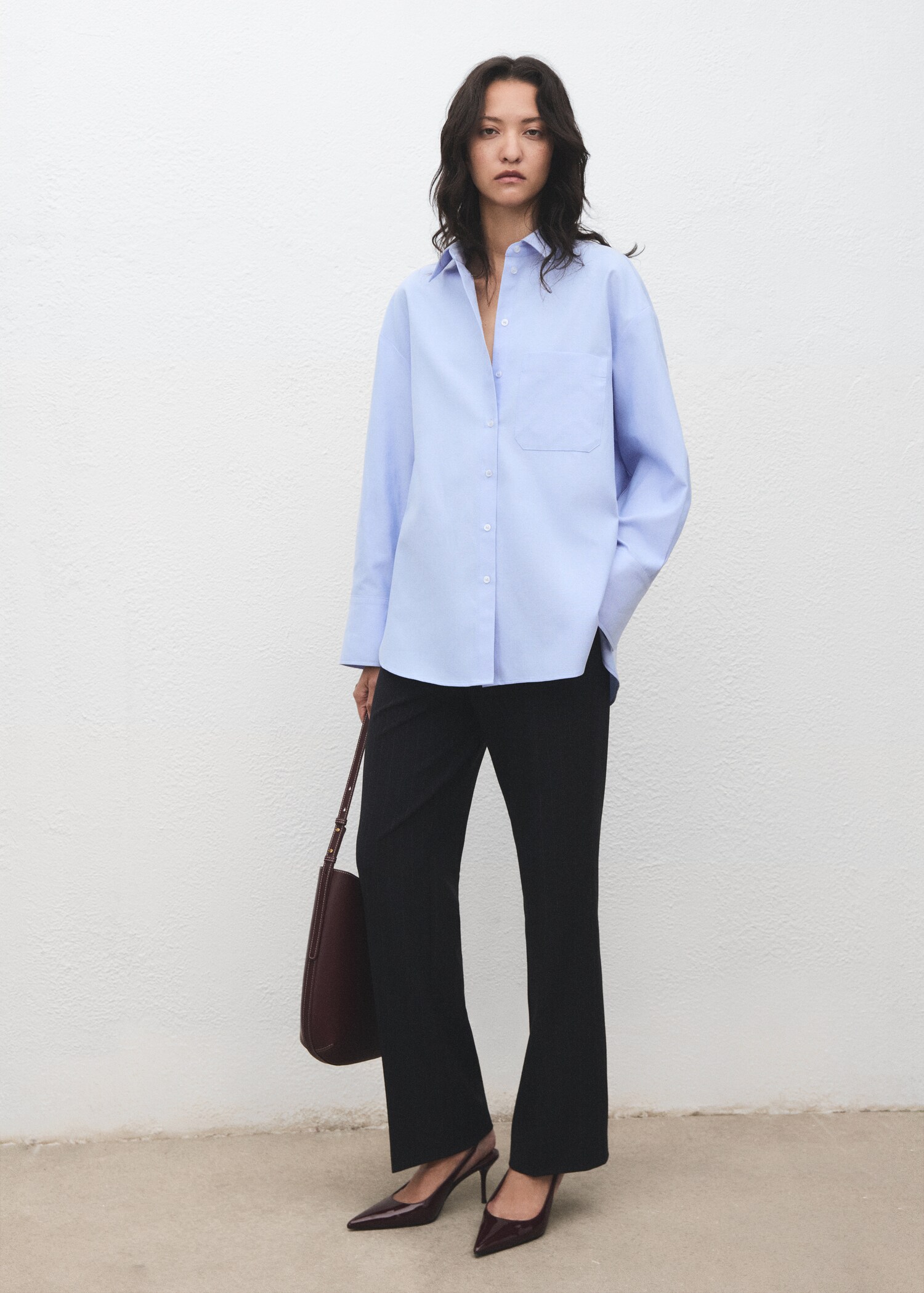 Camisa oversize bolsillo - Plano general