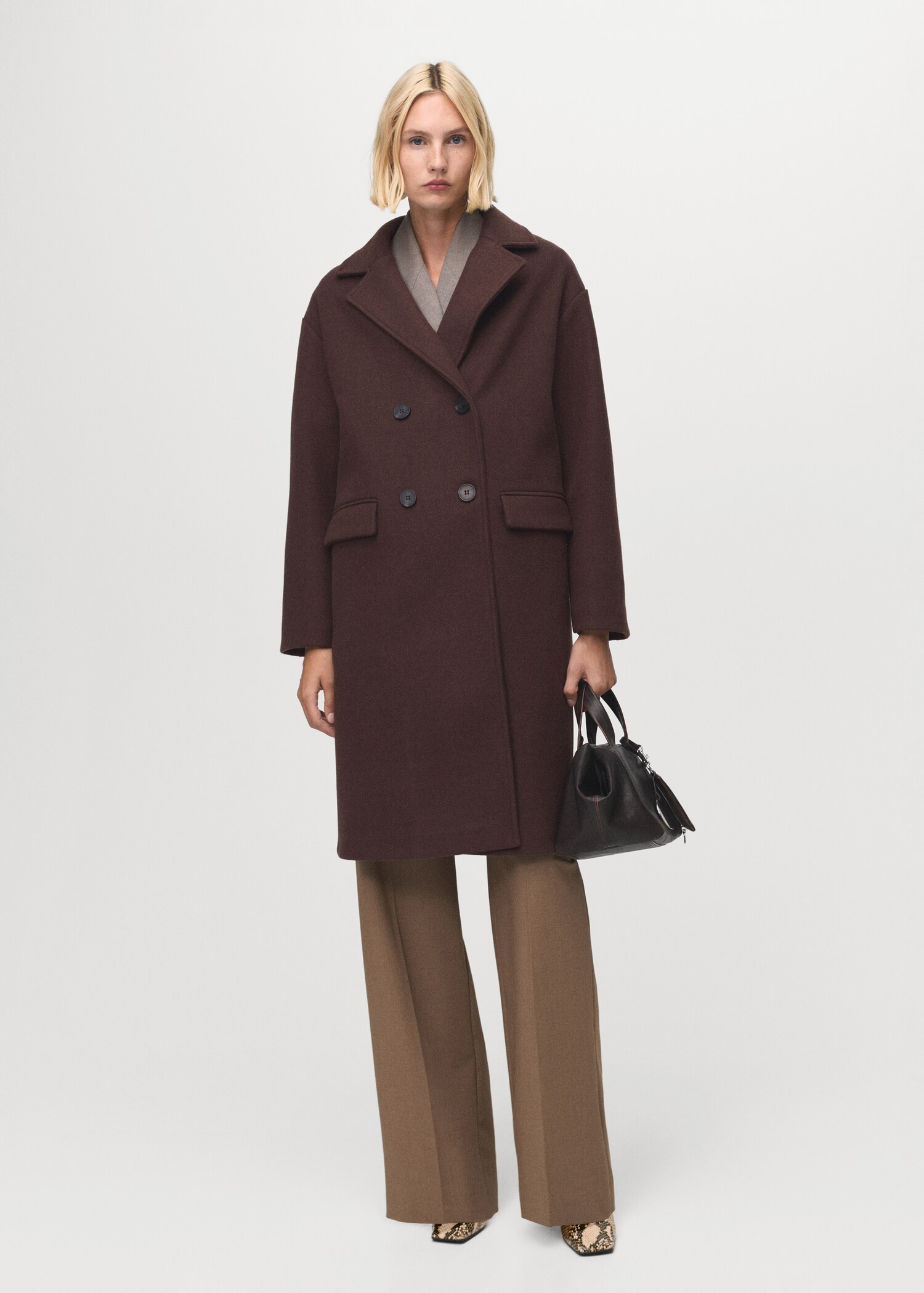 Double-breasted midi coat - General plane