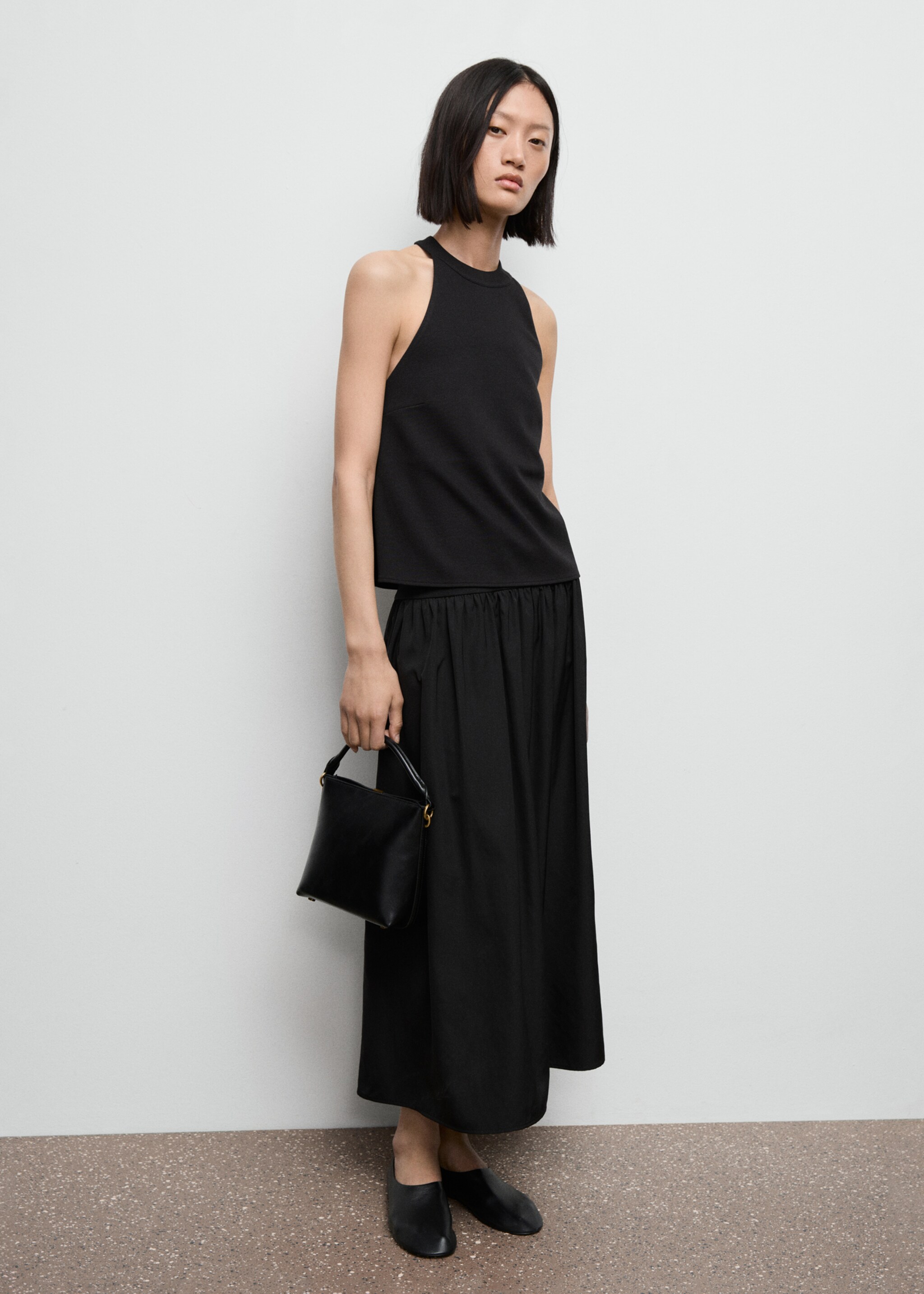 Halter top with low-cut back - General plane, Black. Ref: 17096730-00.