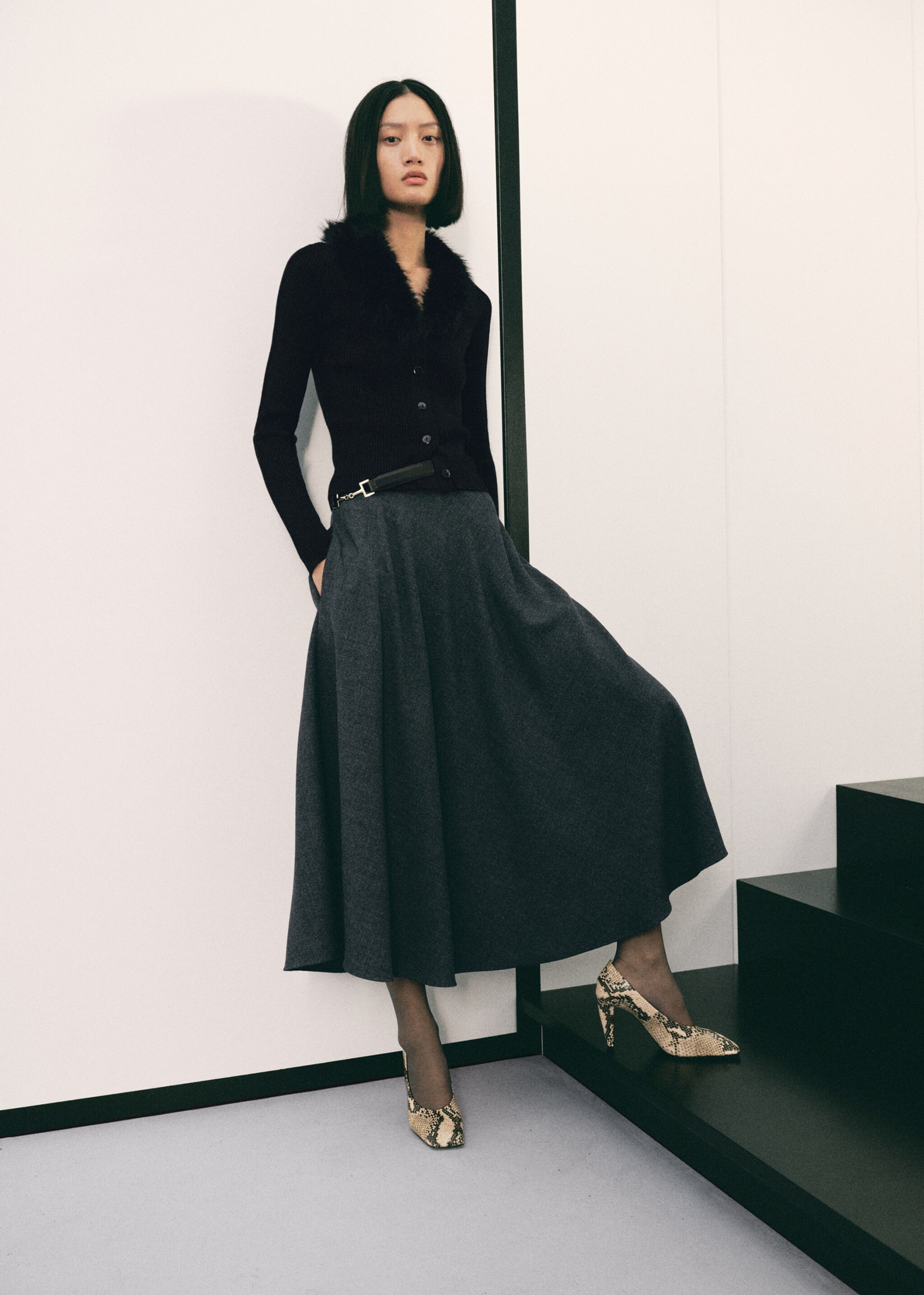 Cardigan with fur-effect collar - General plane, Black. Ref: 17097790-00.