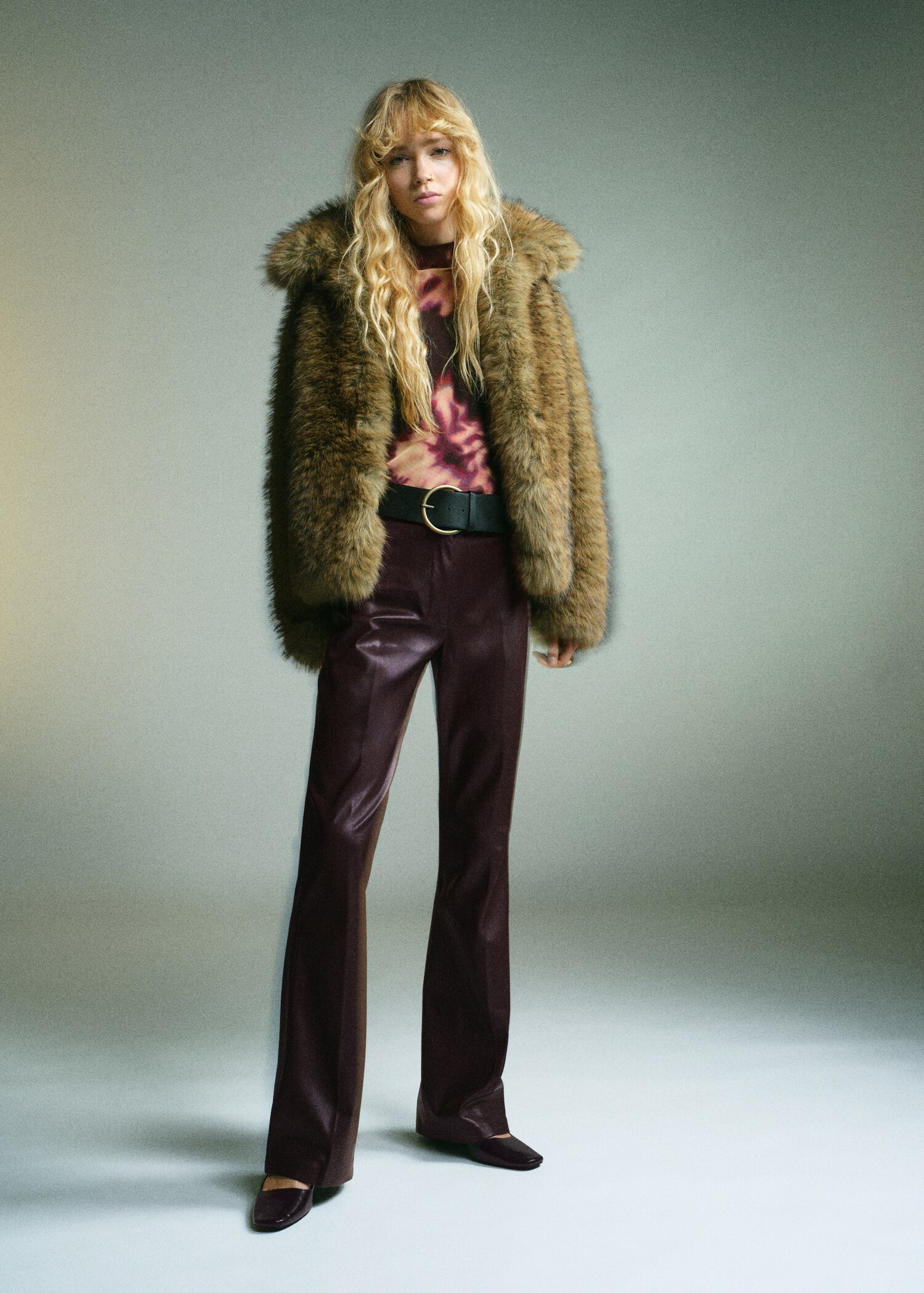 Leather-effect slim-fit trousers - General plane
