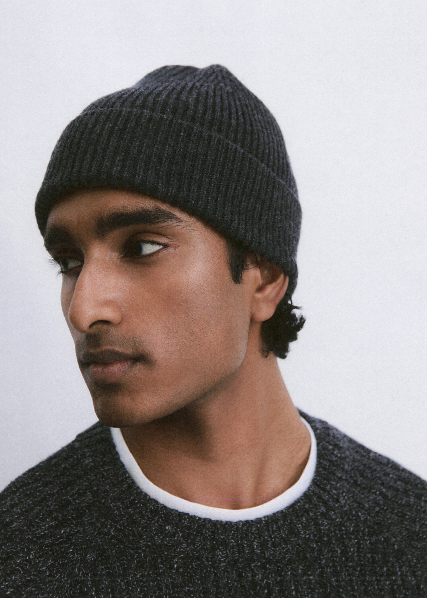 Geribde gebreide muts - Overzichtstekening