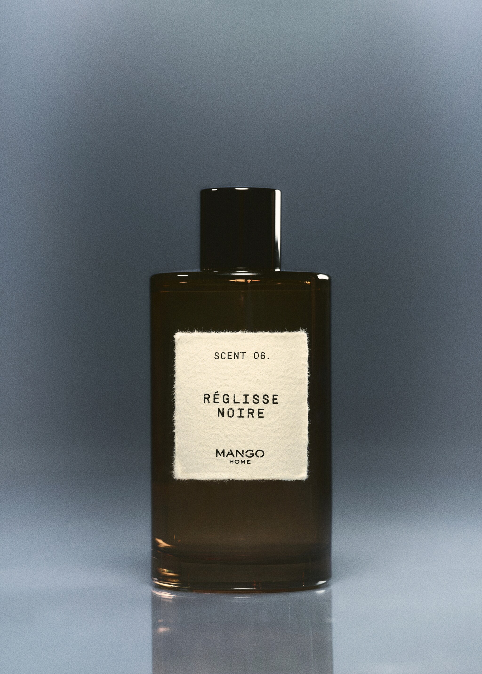 RÉGLISSE NOIRE home spray 200 ml - General plane