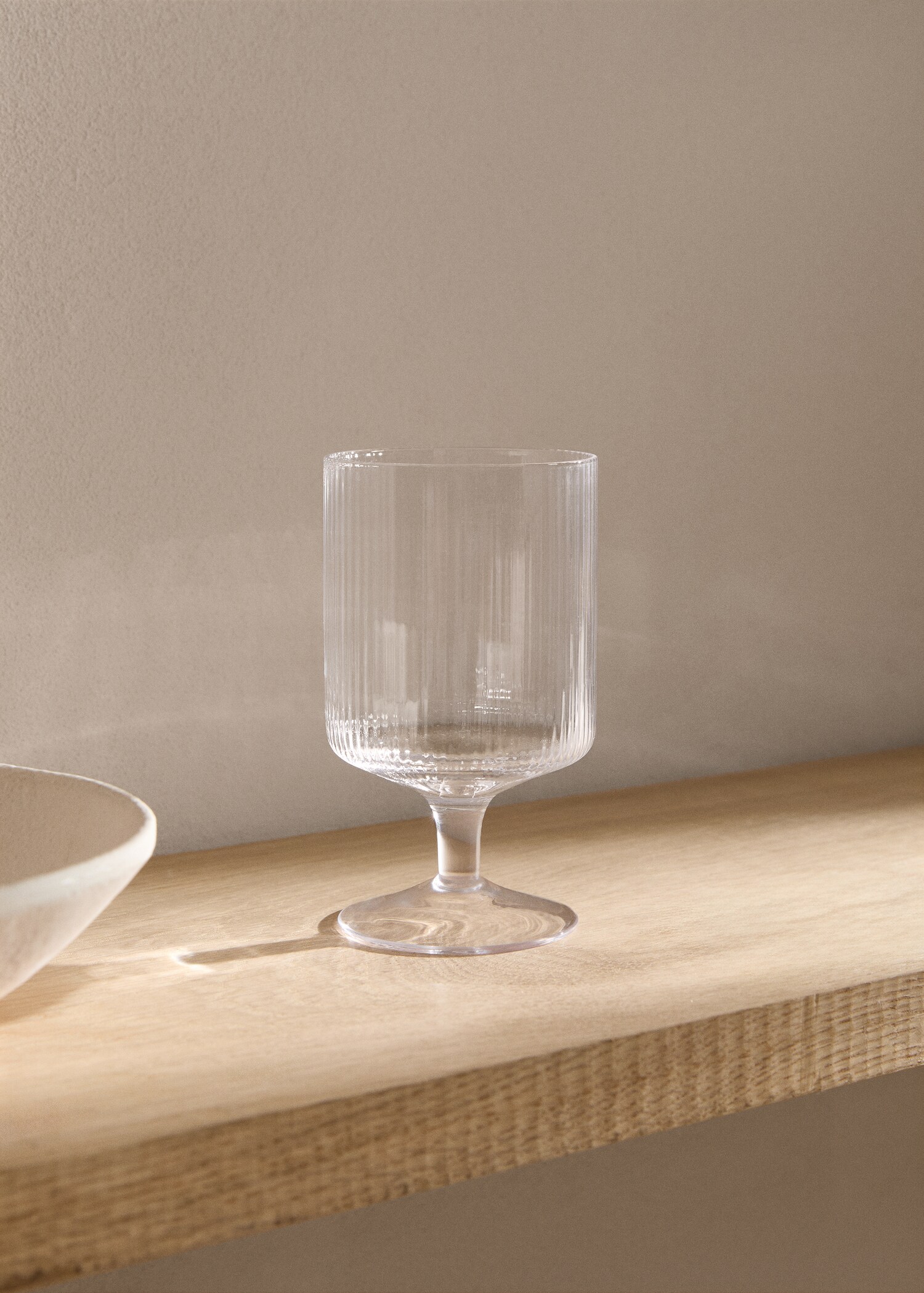 Striped glass goblet - General plane