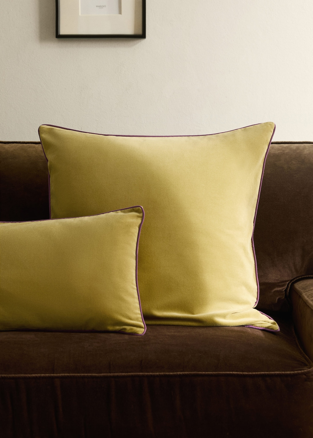 Mango Home Housse De Coussin En Velours Liseré Contraste 50x50 Cm Curry - Home - 50x50cm -